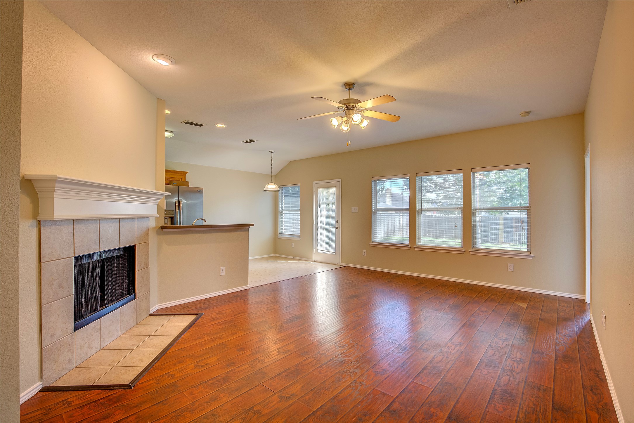 140 Flyaway Lane Fort Worth TX 76120