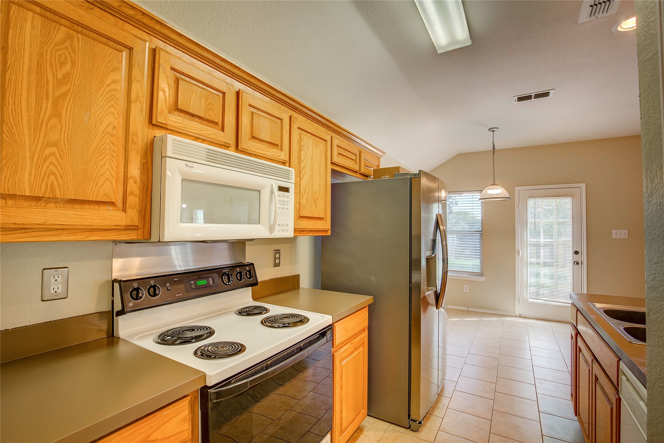 140 Flyaway Lane Fort Worth TX 76120