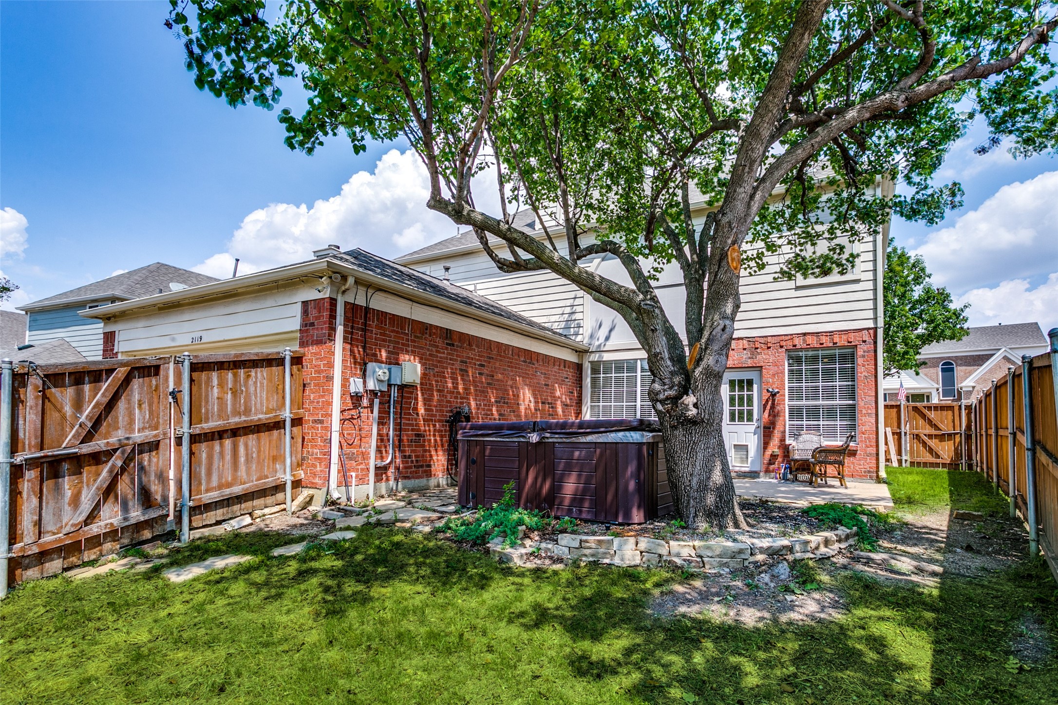 2119 Dover Drive Carrollton TX 75006