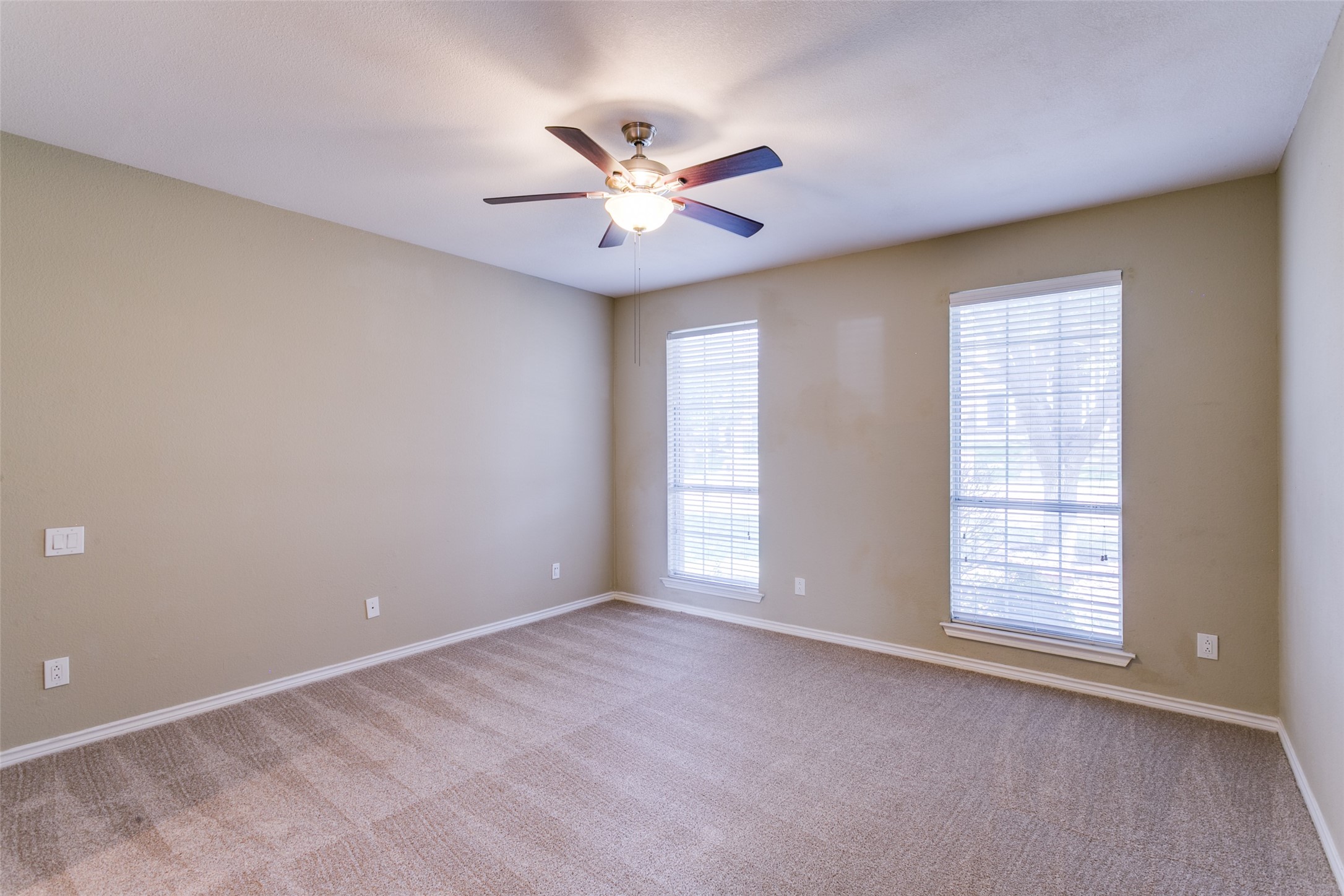 2119 Dover Drive Carrollton TX 75006