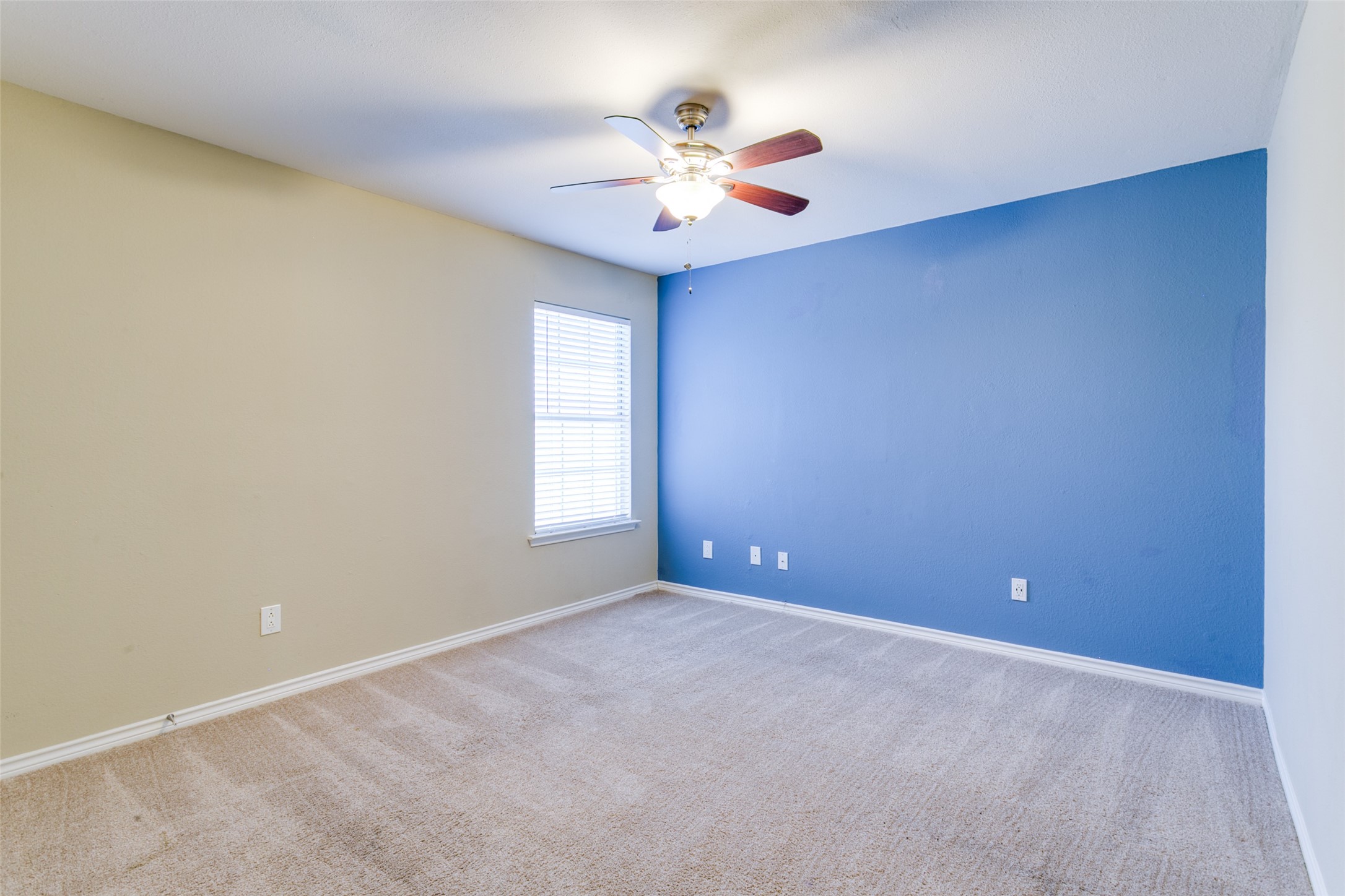 2119 Dover Drive Carrollton TX 75006