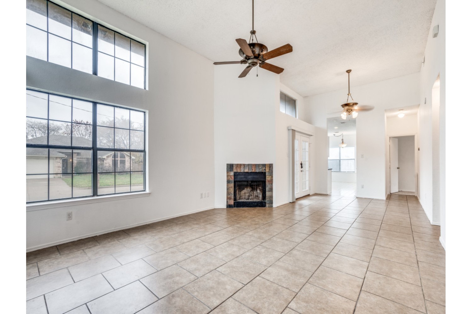 6501 Topaz Drive Arlington TX 76001