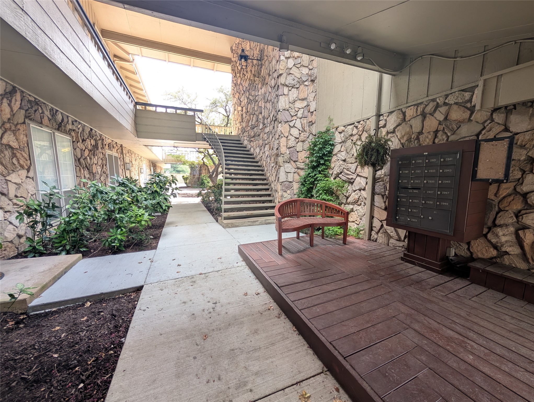 2923 Shelby Avenue Dallas TX 75219