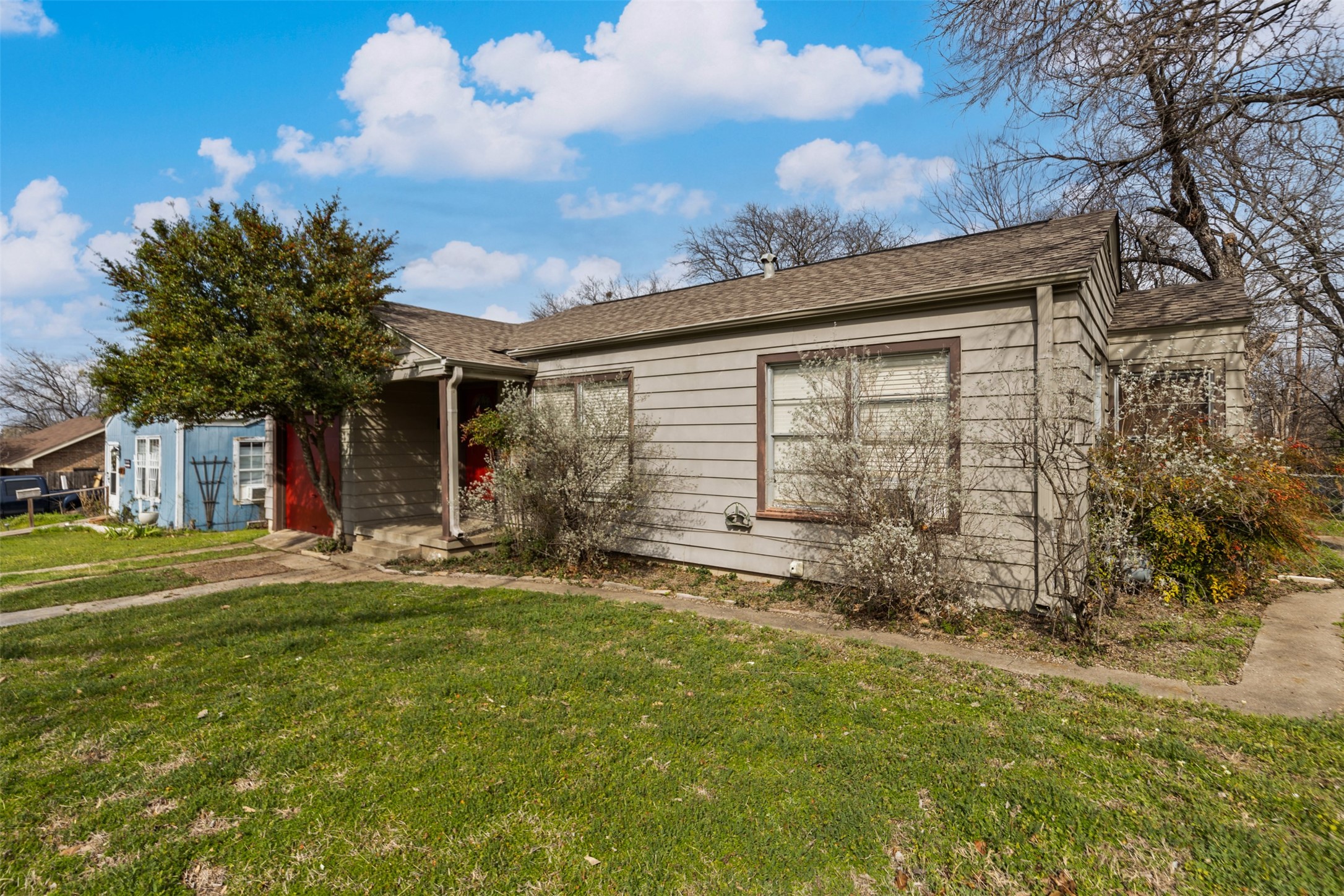 3721 Marks Place Fort Worth TX 76116