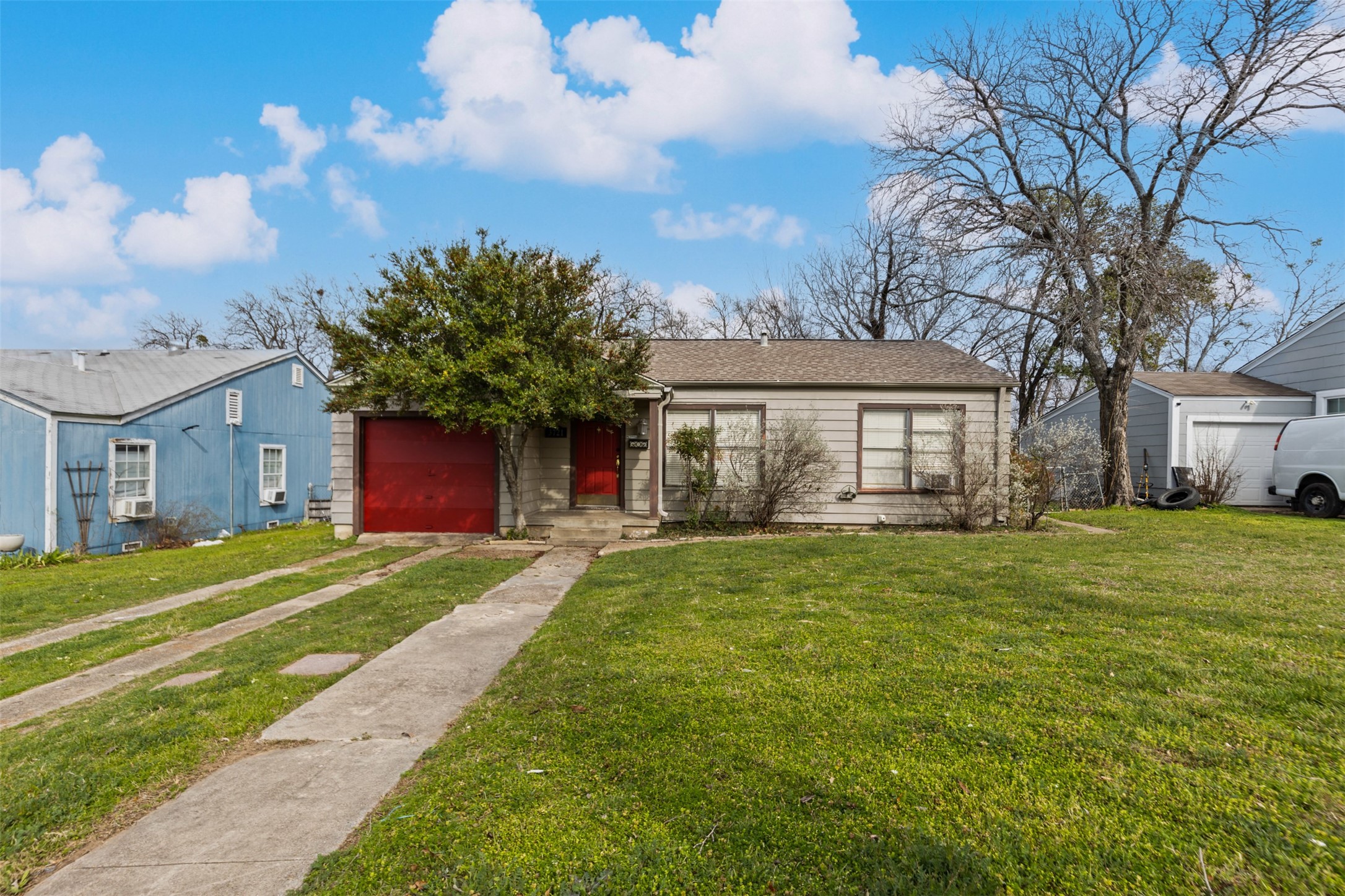 3721 Marks Place Fort Worth TX 76116