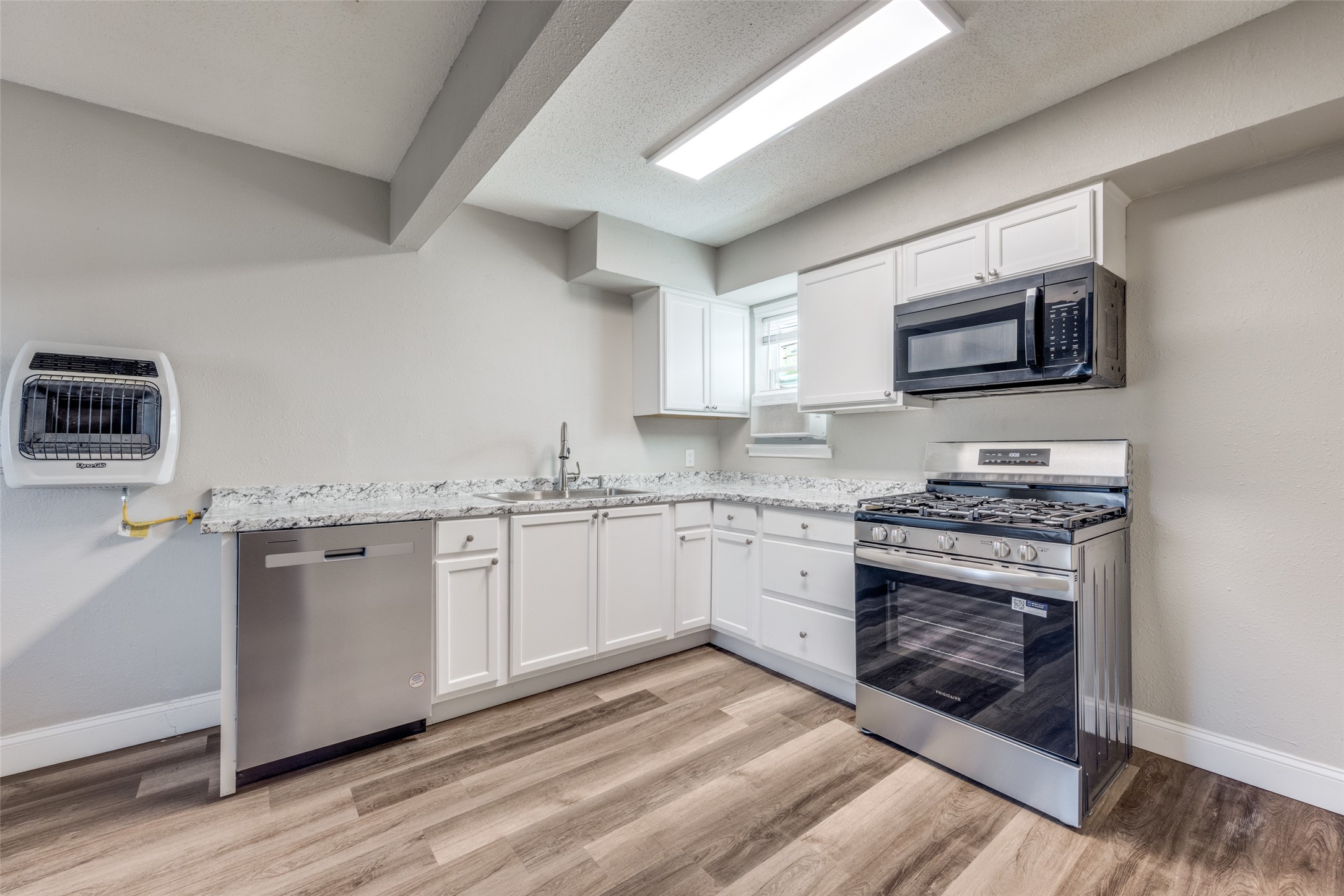 1001 W Elm Street Denison TX 75020