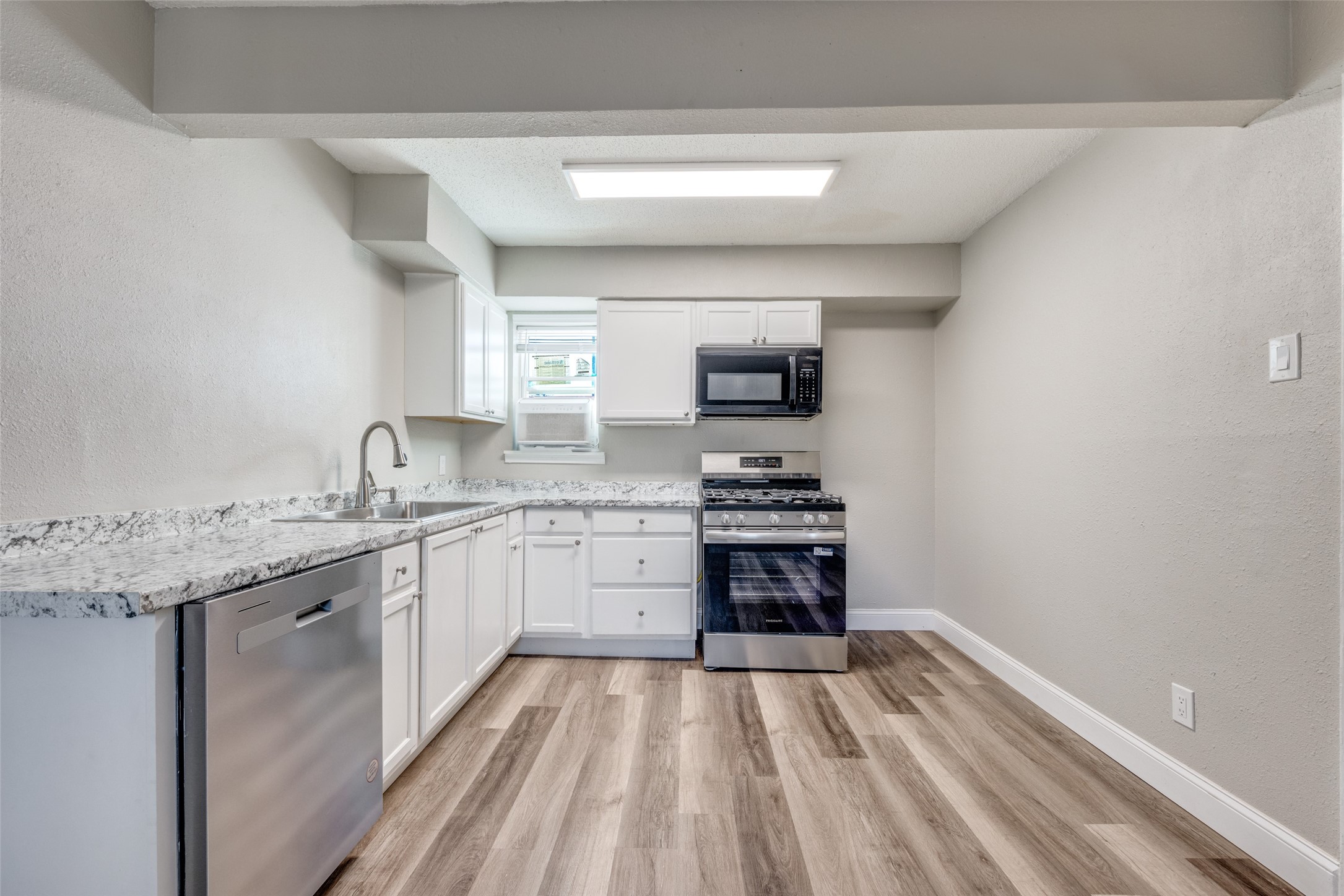 1001 W Elm Street Denison TX 75020