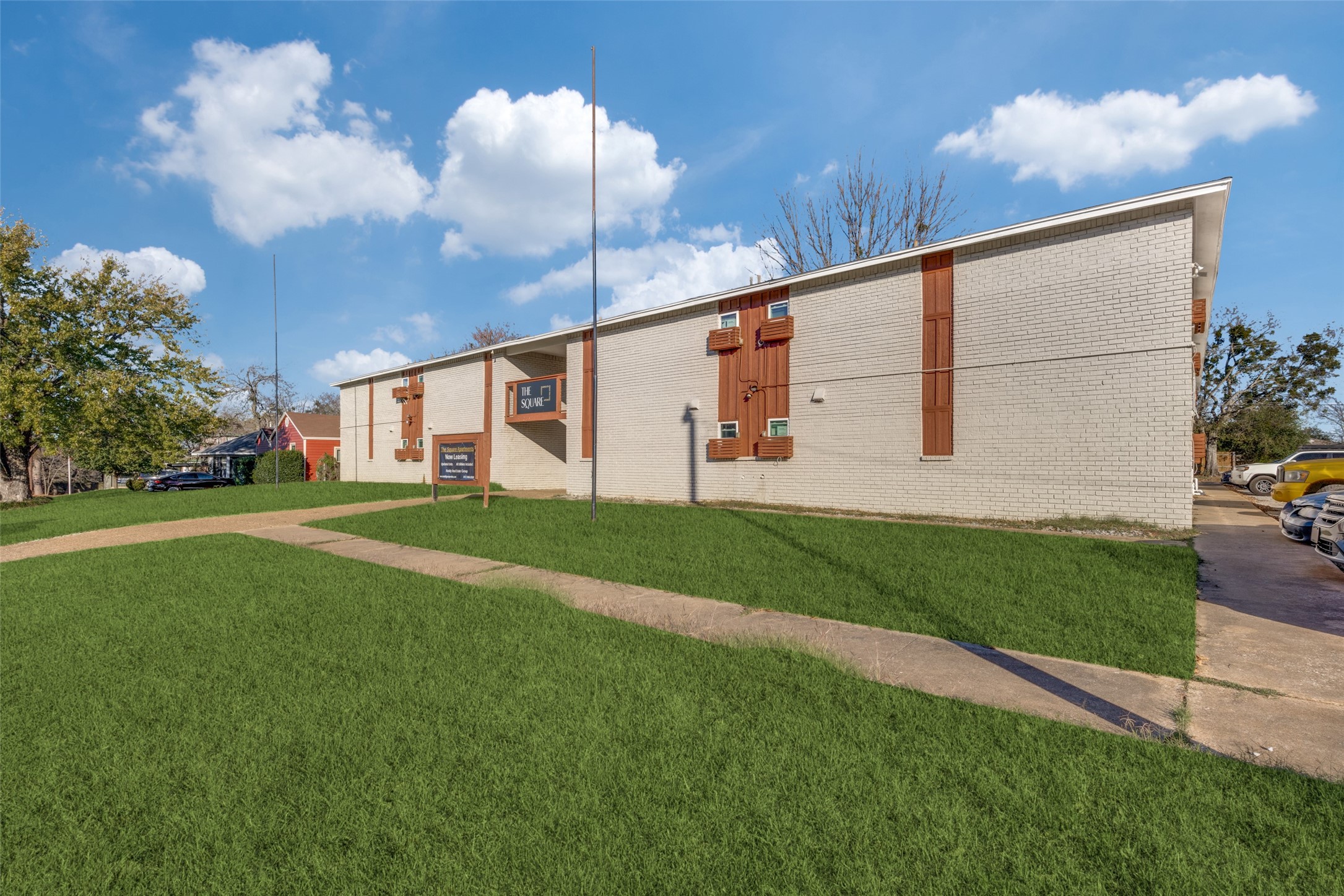 1001 W Elm Street Denison TX 75020