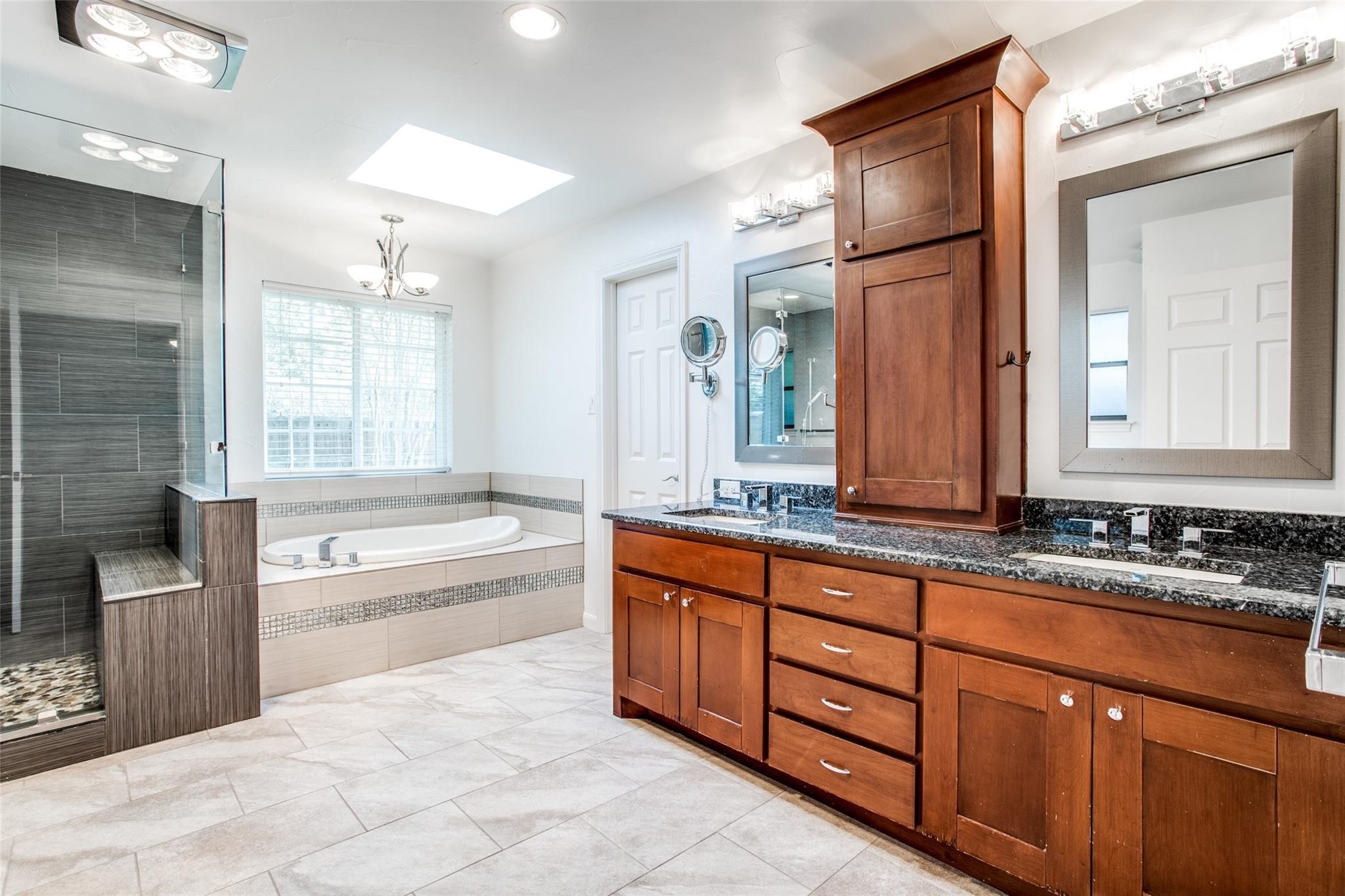 6926 Northwood Road Dallas TX 75225