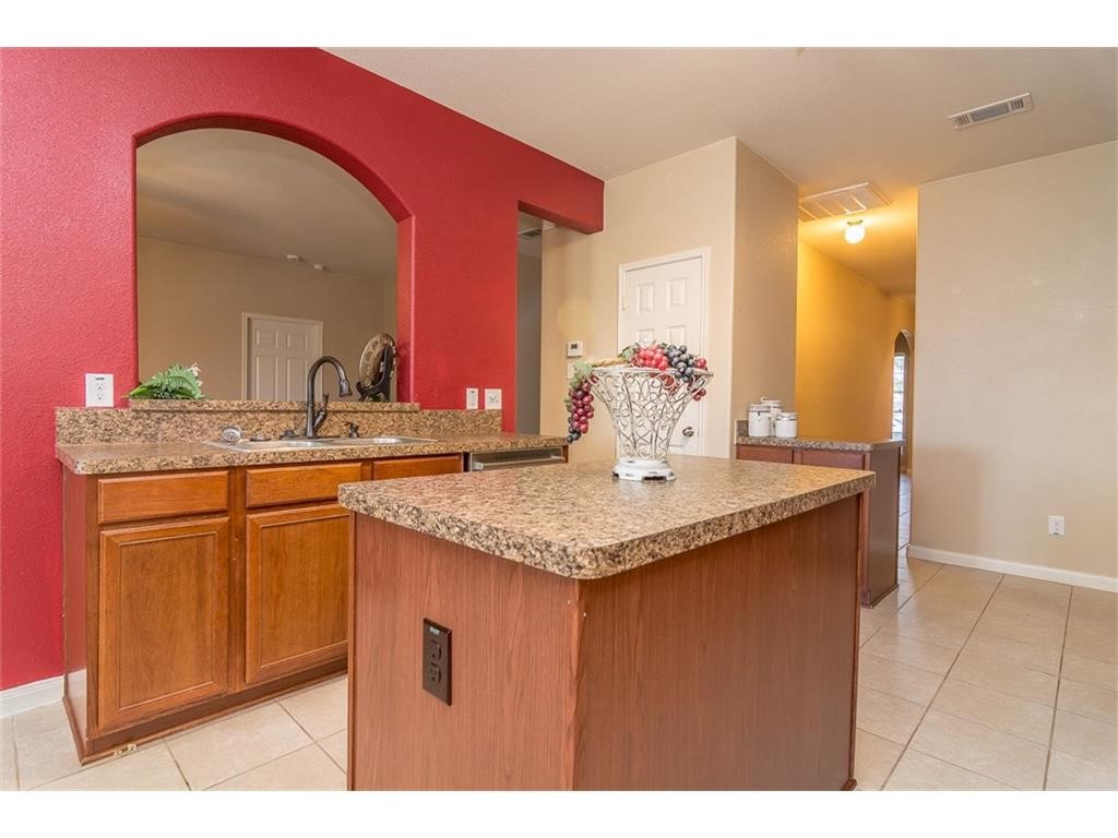 1009 Hawthorne Road Anna TX 75409