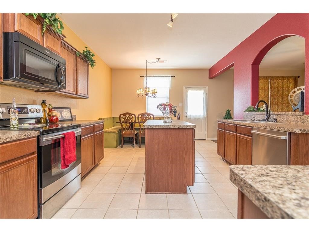 1009 Hawthorne Road Anna TX 75409