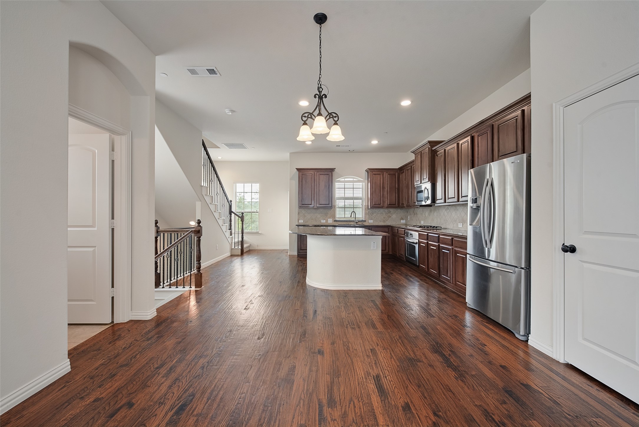 6491 Las Colinas Boulevard Irving TX 75039