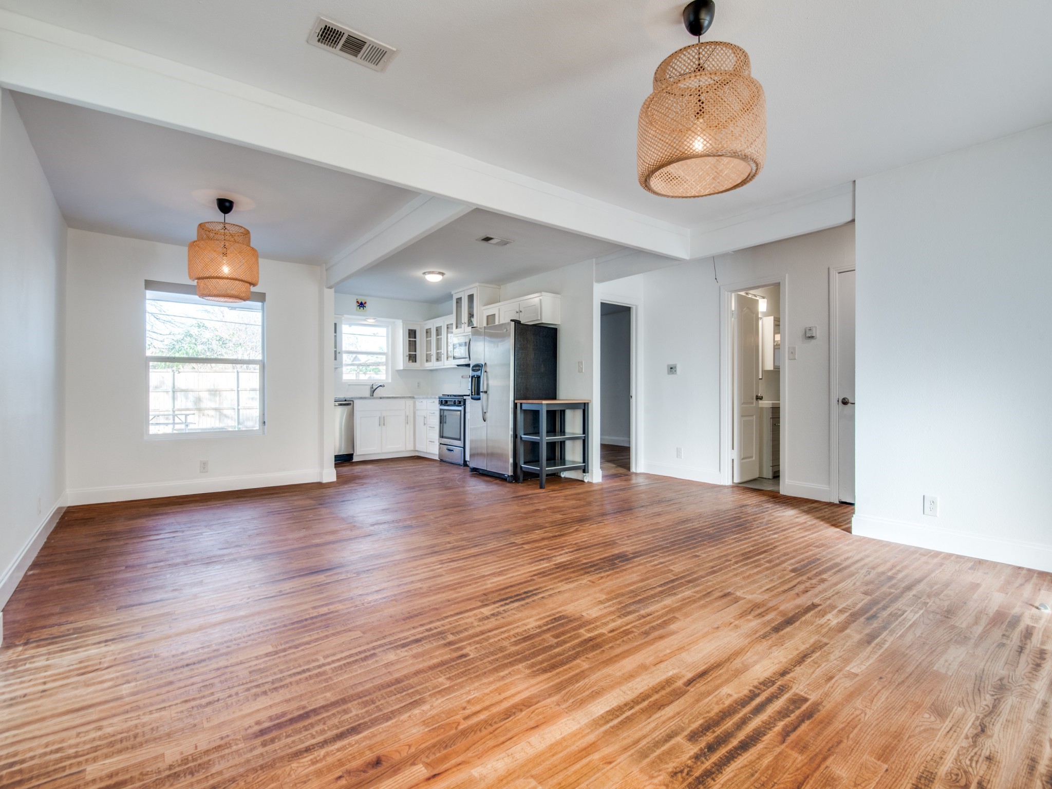 3739 Almazan Drive Dallas TX 75220