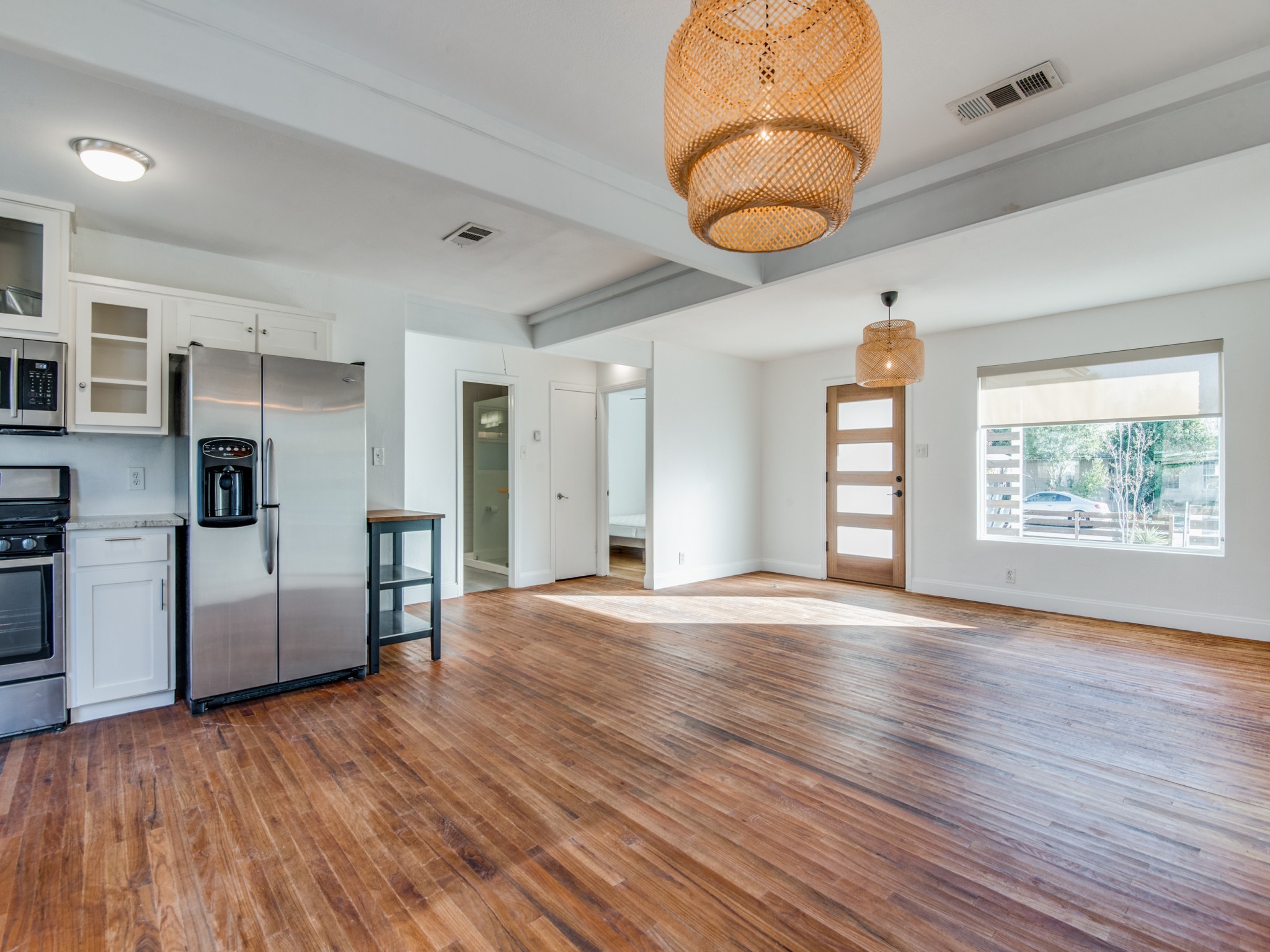3739 Almazan Drive Dallas TX 75220