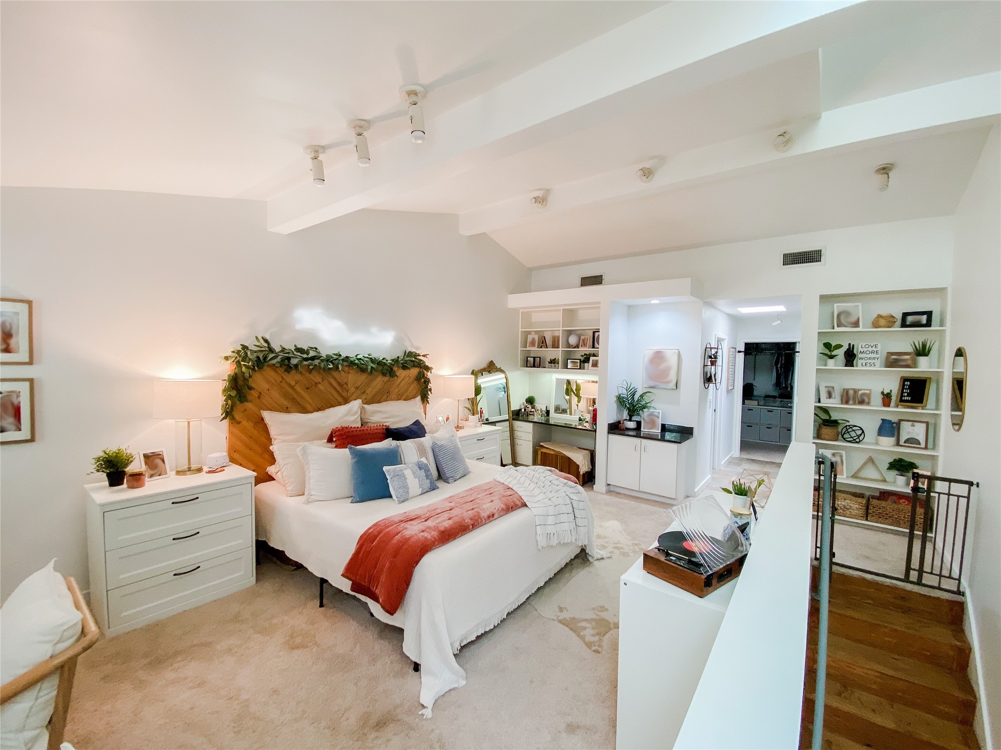 4231 Travis Street Dallas TX 75205
