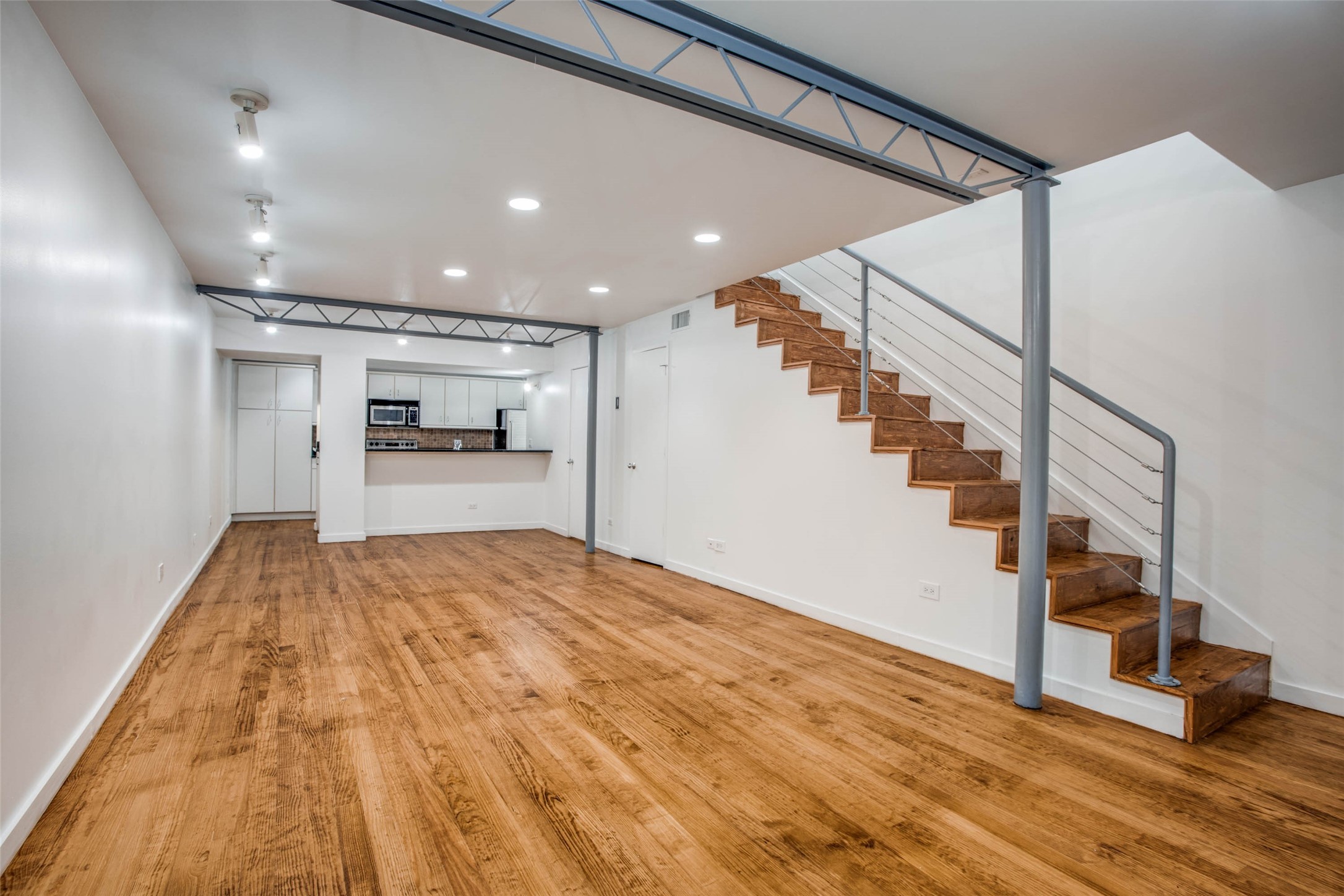 4231 Travis Street Dallas TX 75205