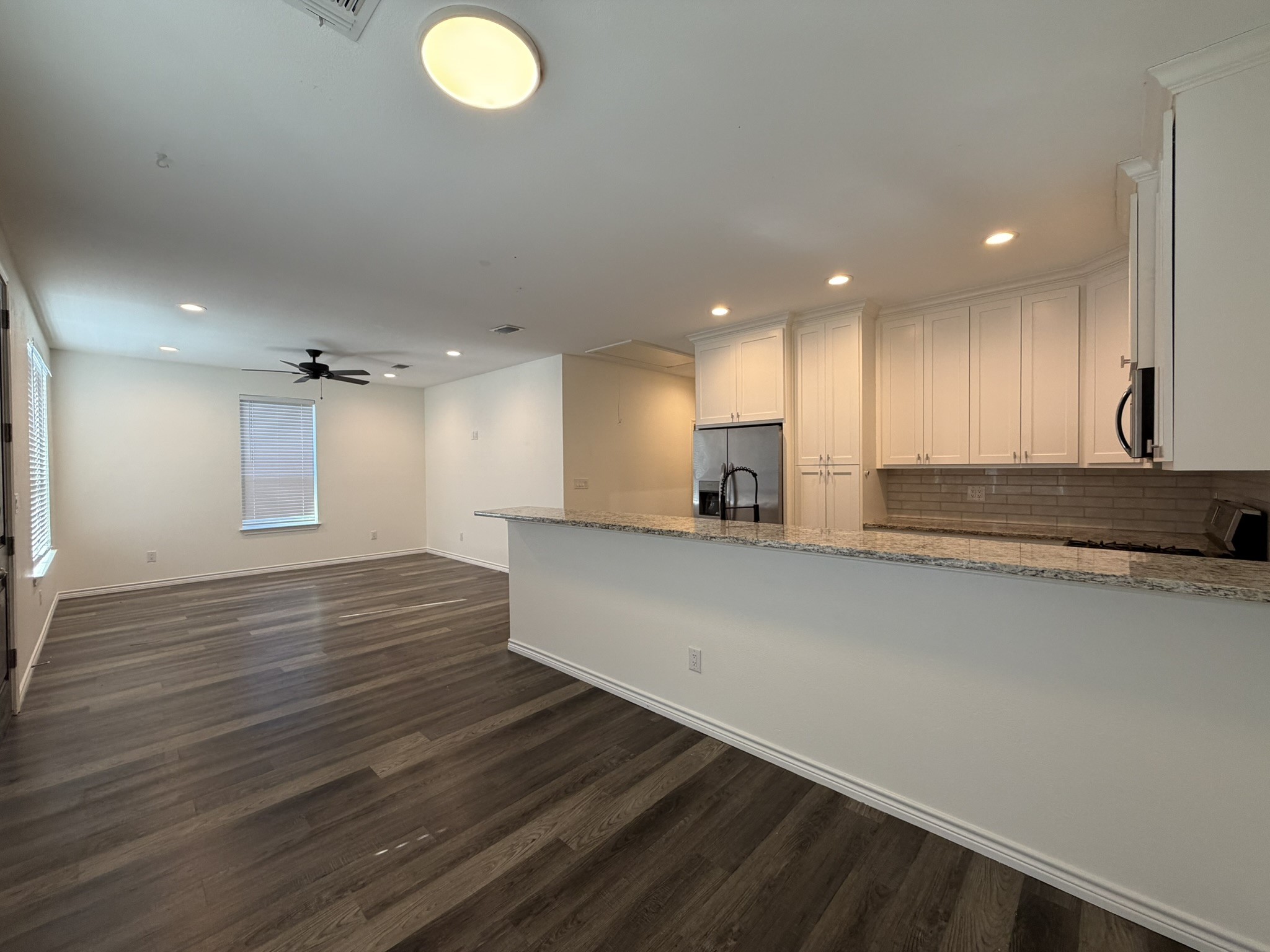 613 W Parnell Denison TX 75020