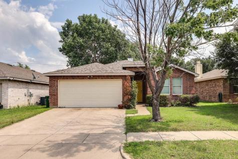 638 Silvertop Road Arlington TX 76002