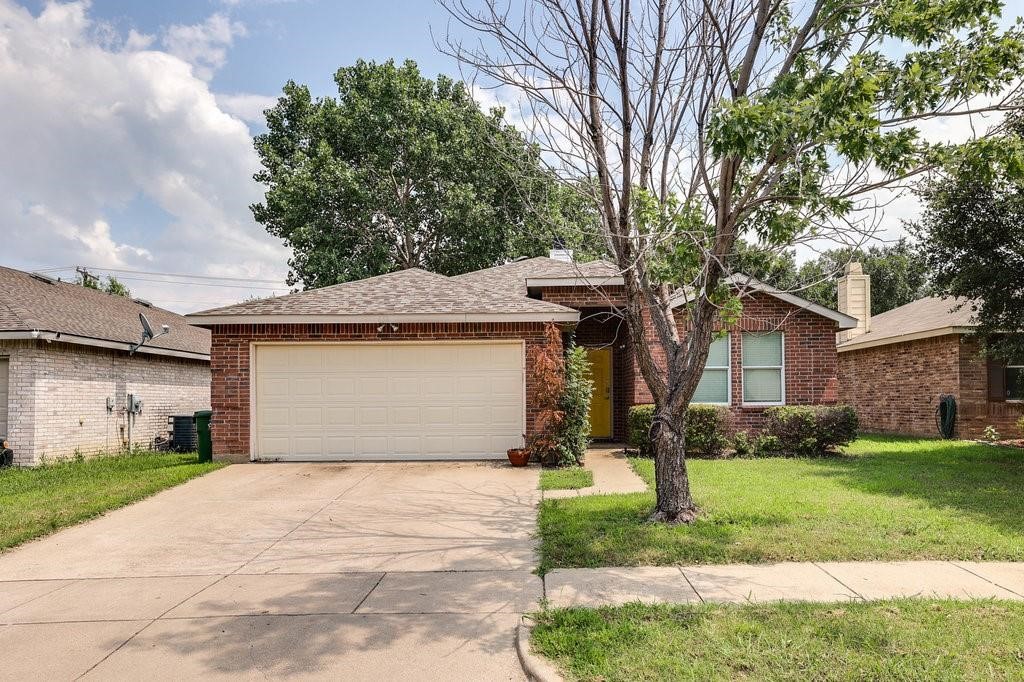 638 Silvertop Road Arlington TX 76002
