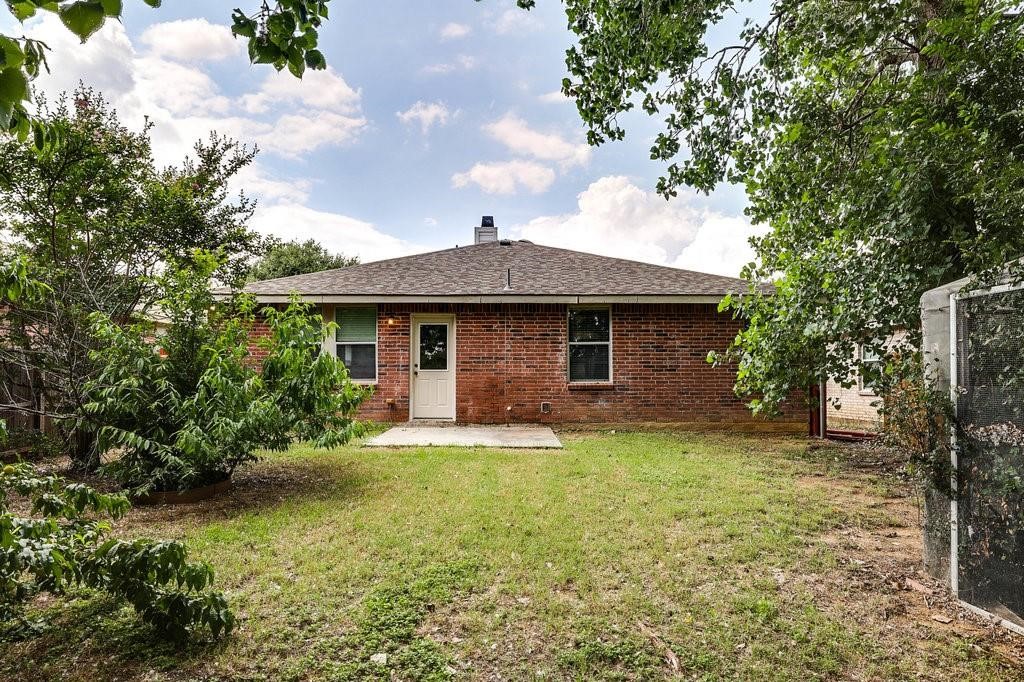 638 Silvertop Road Arlington TX 76002