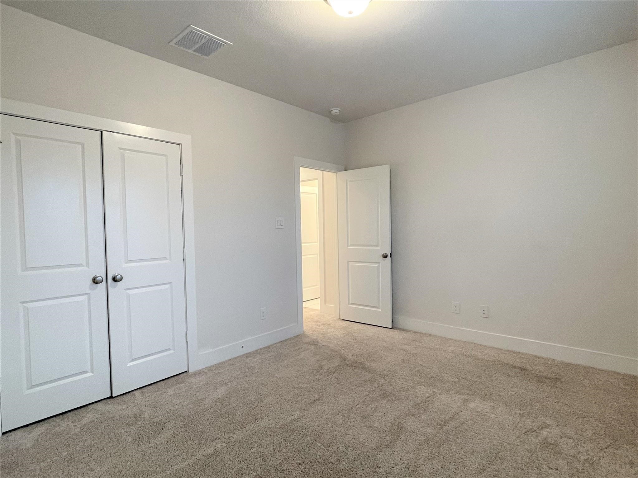 8242 Primrose Way Dallas TX 75252