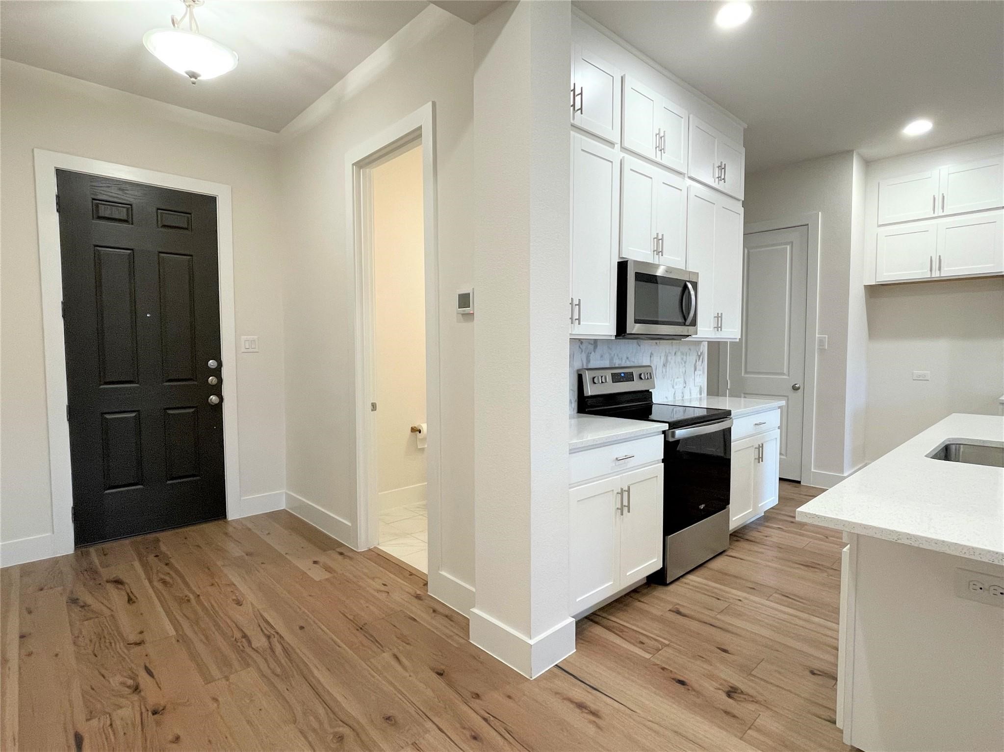 8242 Primrose Way Dallas TX 75252