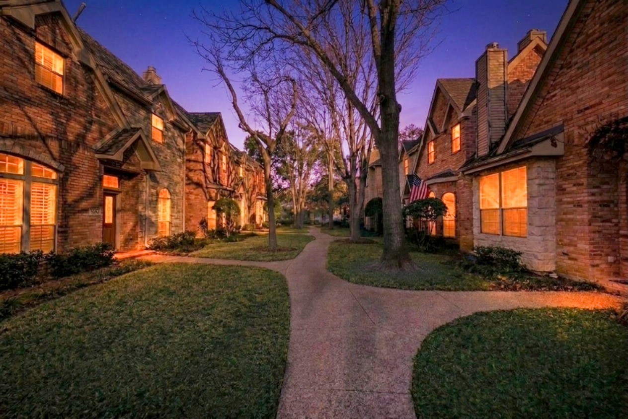 5844 Oram Street Dallas TX 75206