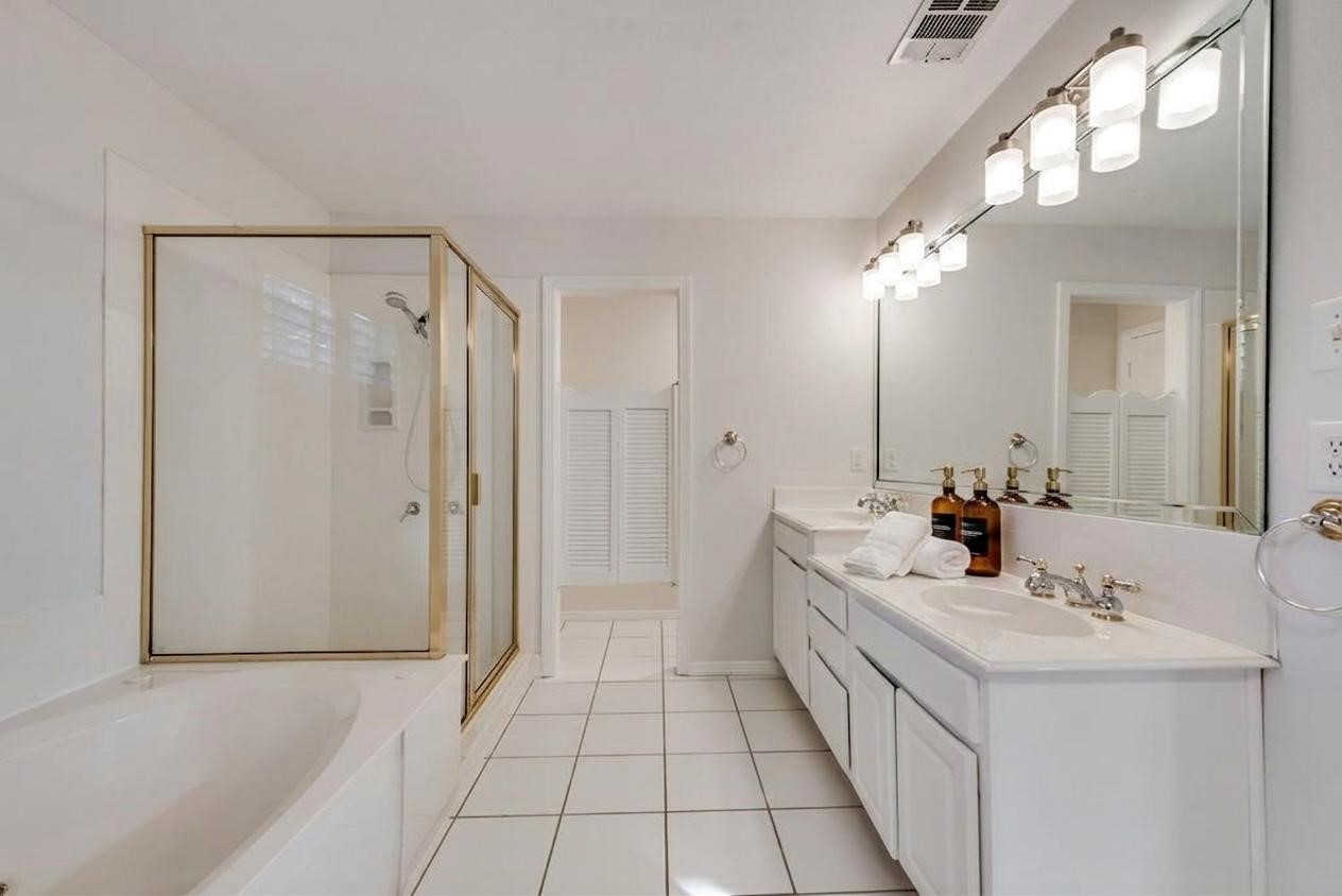 5844 Oram Street Dallas TX 75206