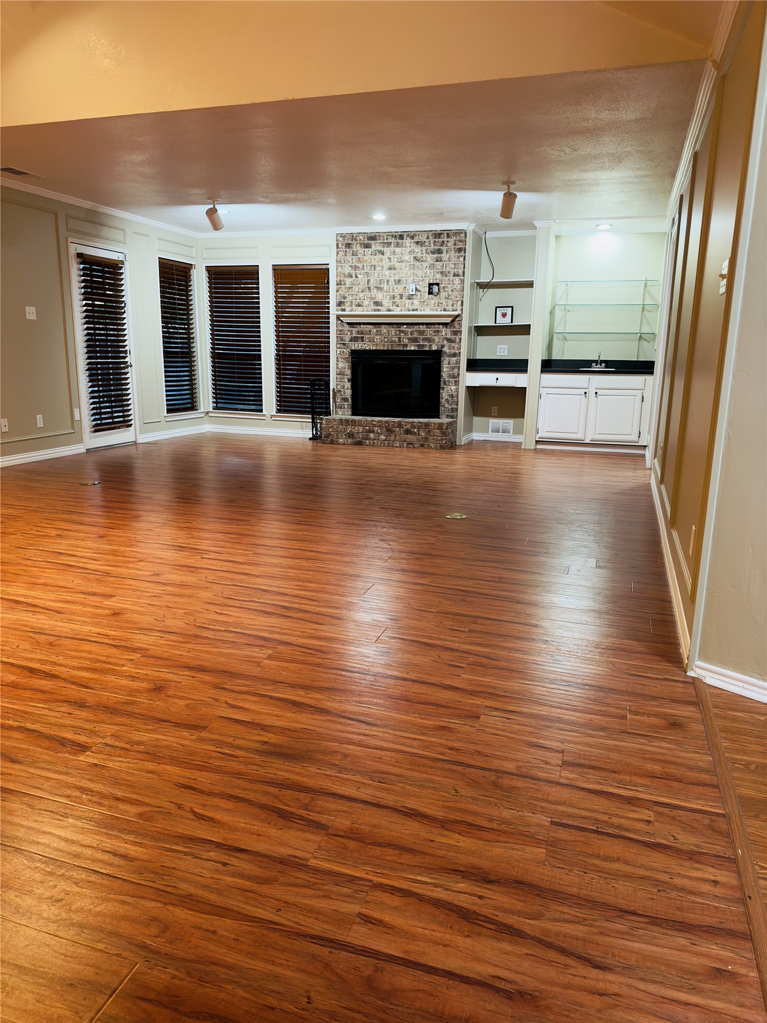 3929 Saint Christopher Lane Dallas TX 75287