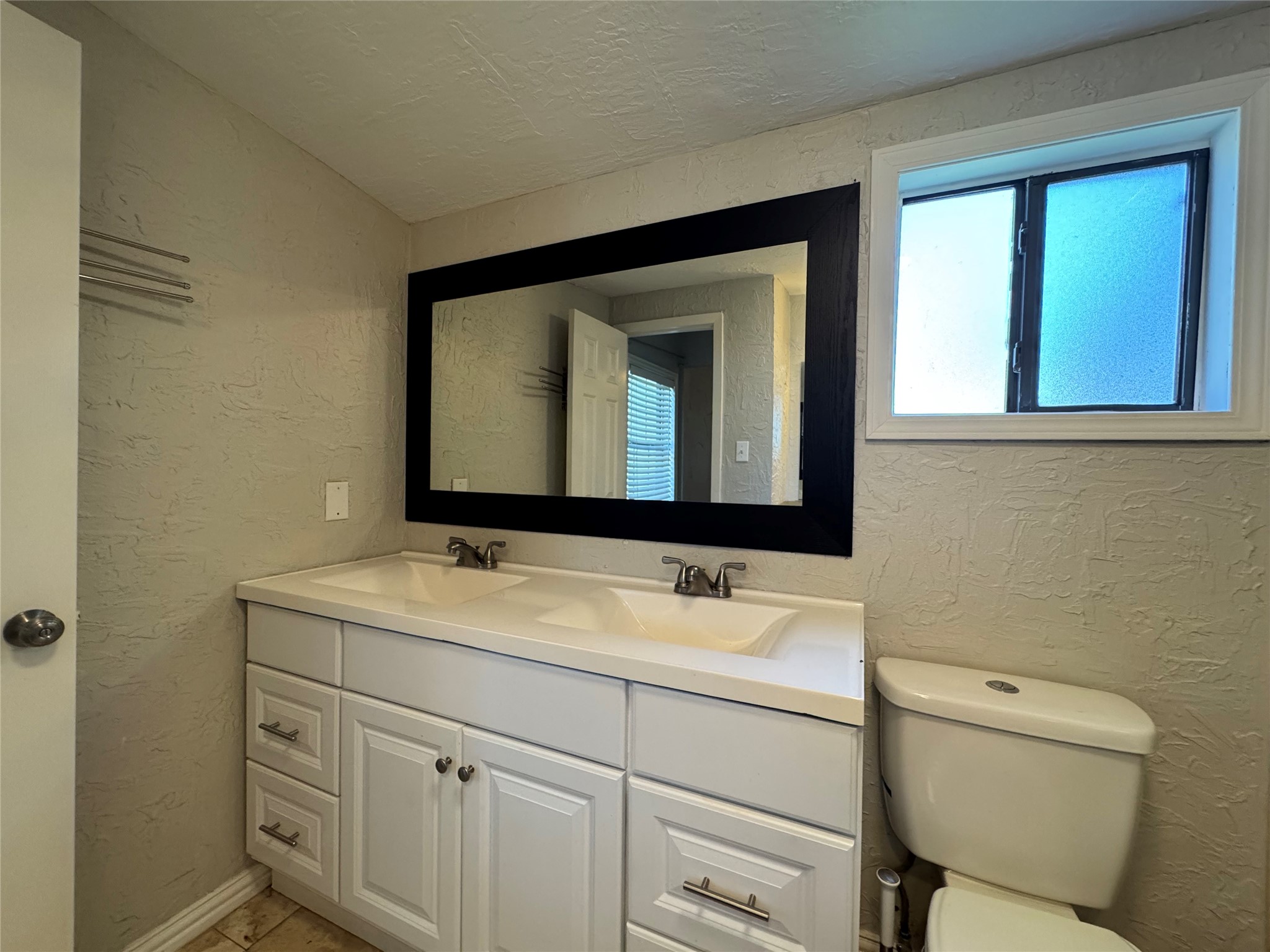 412 Willowbrook Drive Mesquite TX 75149