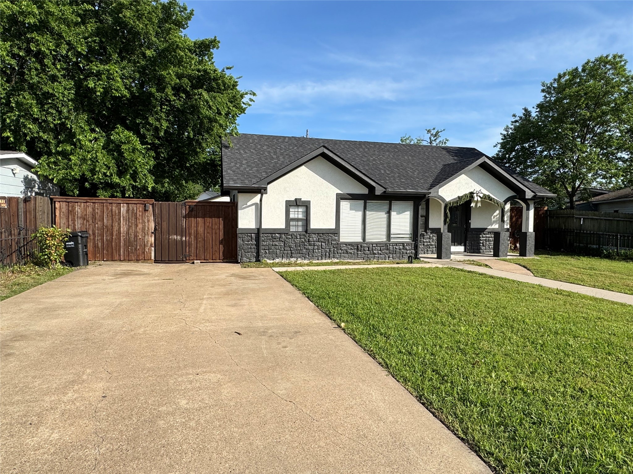 412 Willowbrook Drive Mesquite TX 75149