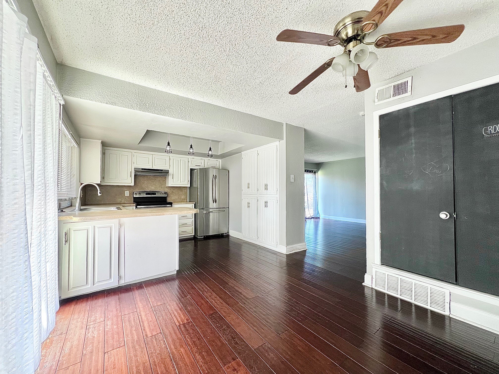 1301 Grant Drive Richardson TX 75081