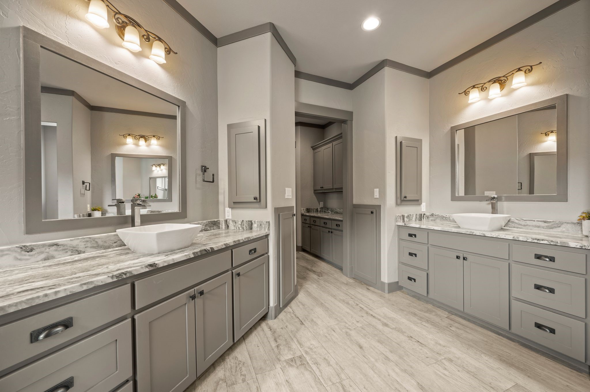 248 Howard Road Valley View TX 76272