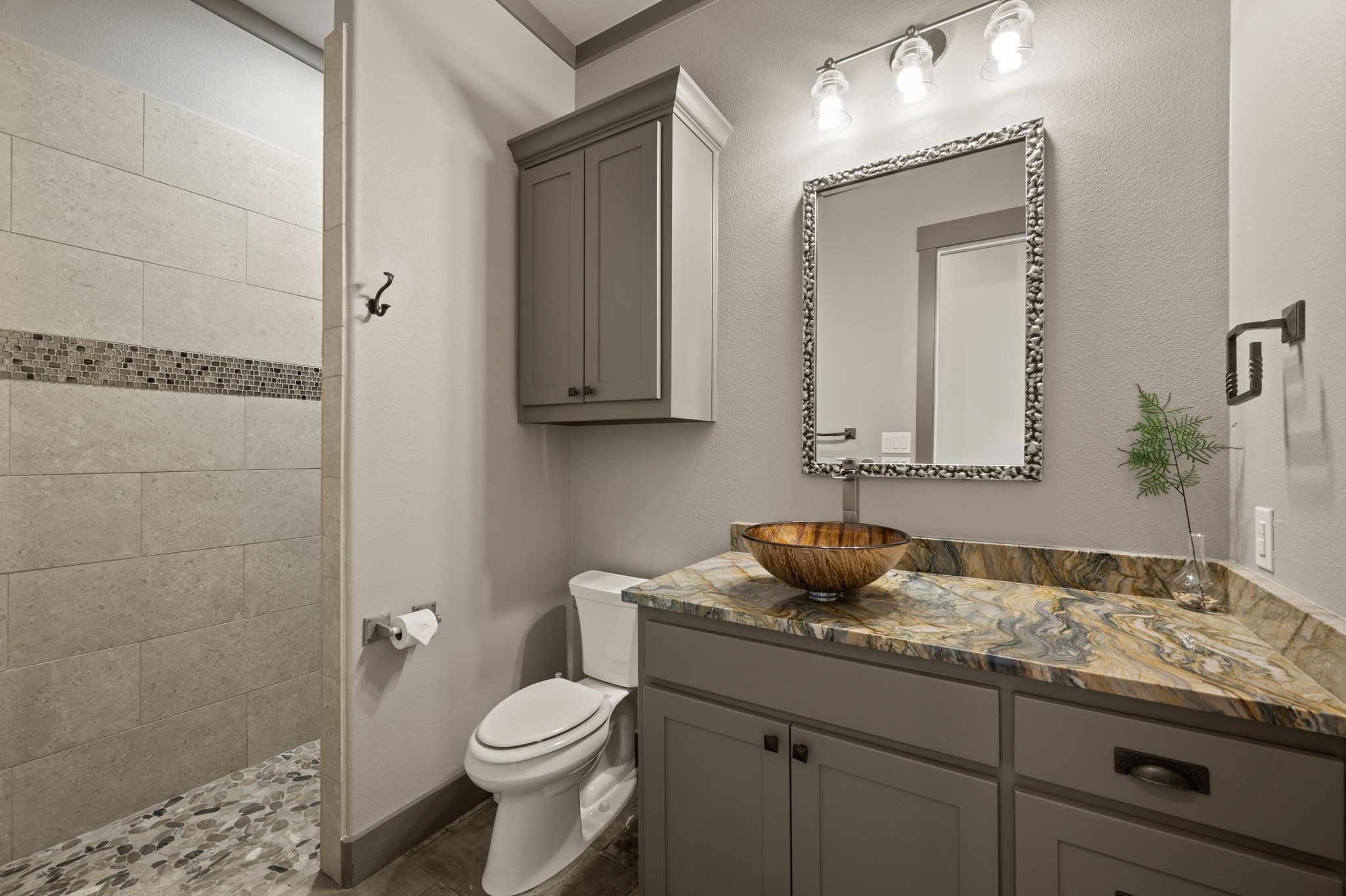 248 Howard Road Valley View TX 76272