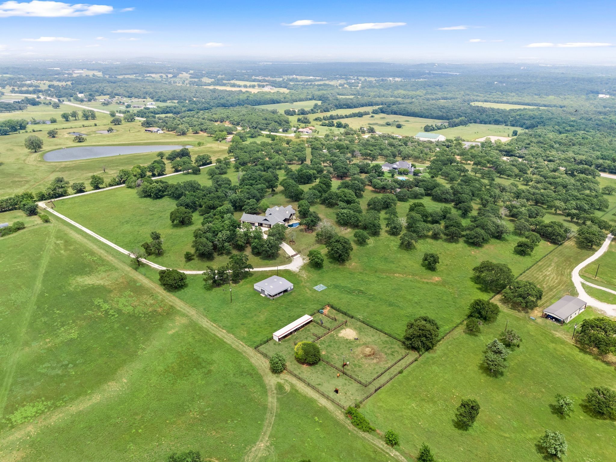 248 Howard Road Valley View TX 76272