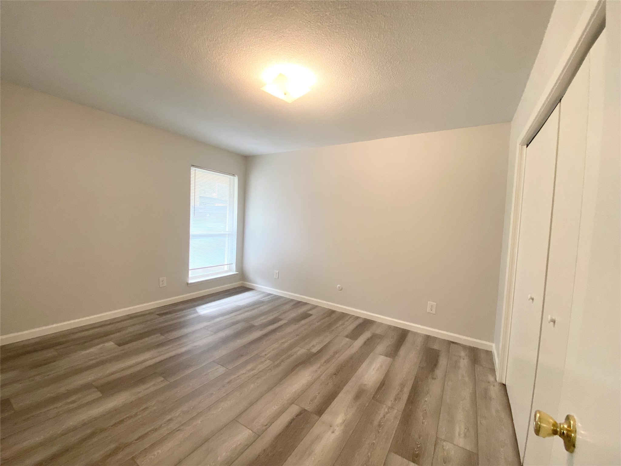 12816 Midway Road Dallas TX 75244