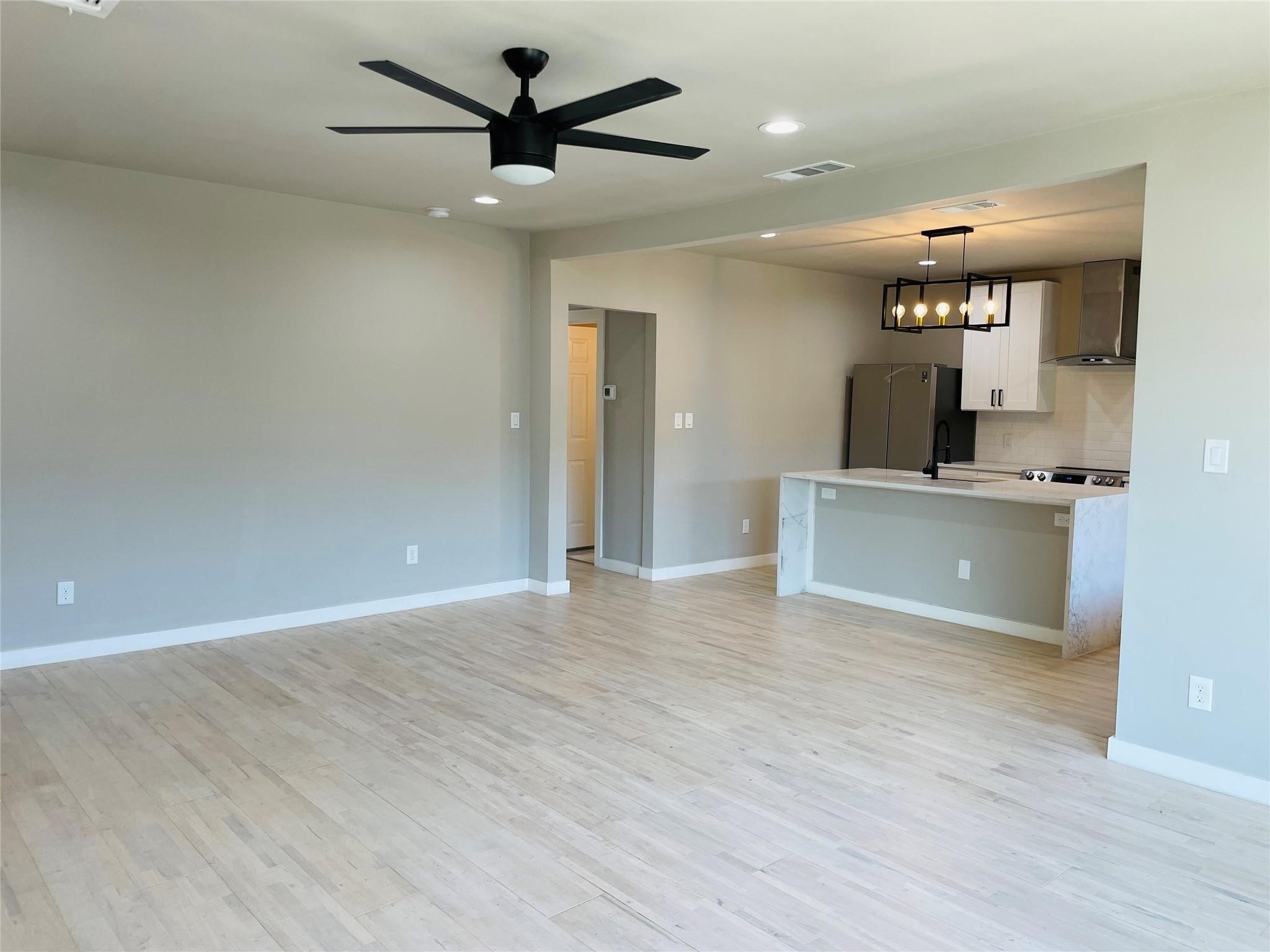 4609 Virginia Avenue Dallas TX 75204