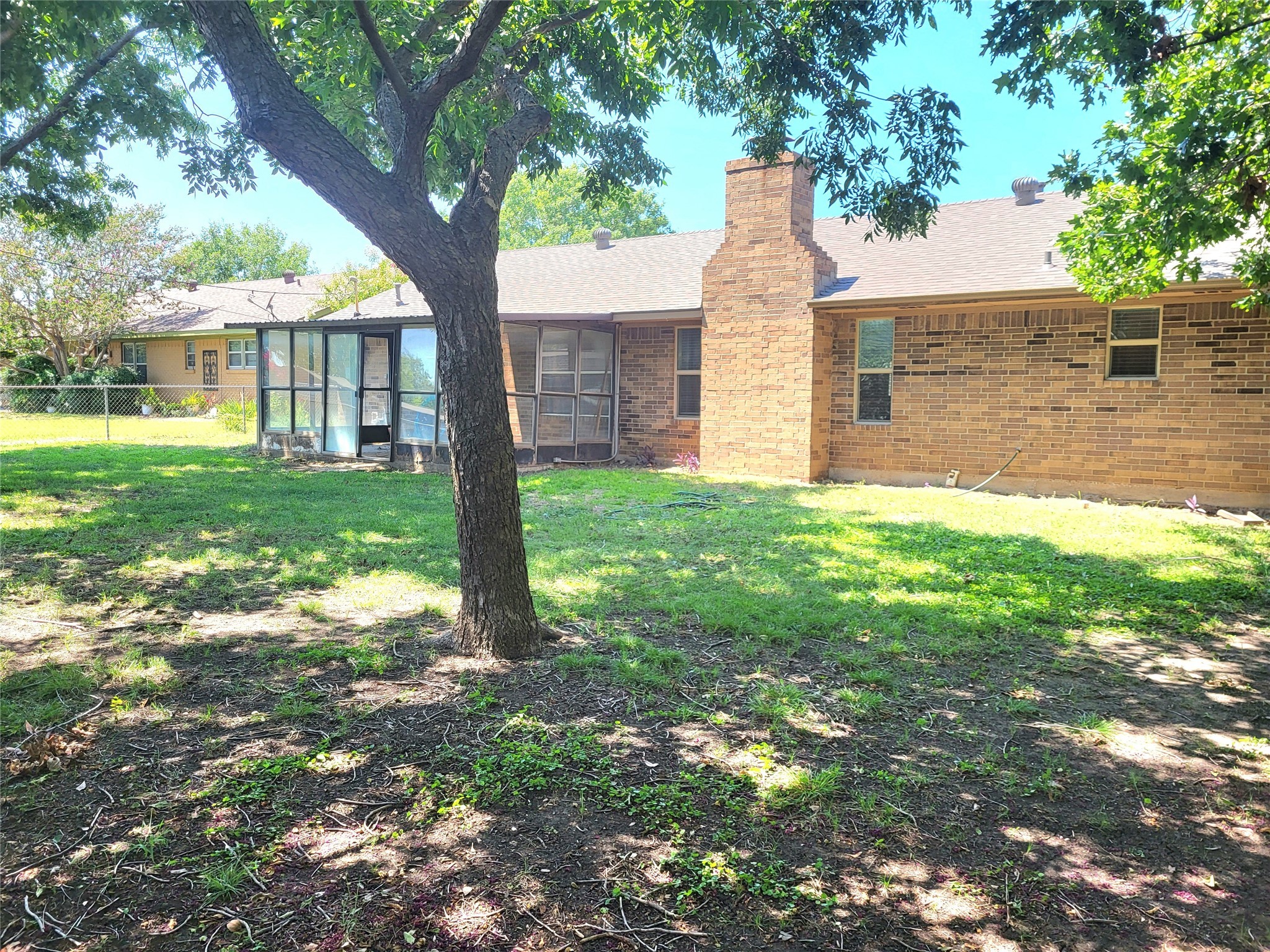 1506 La Salle Drive Sherman TX 75090