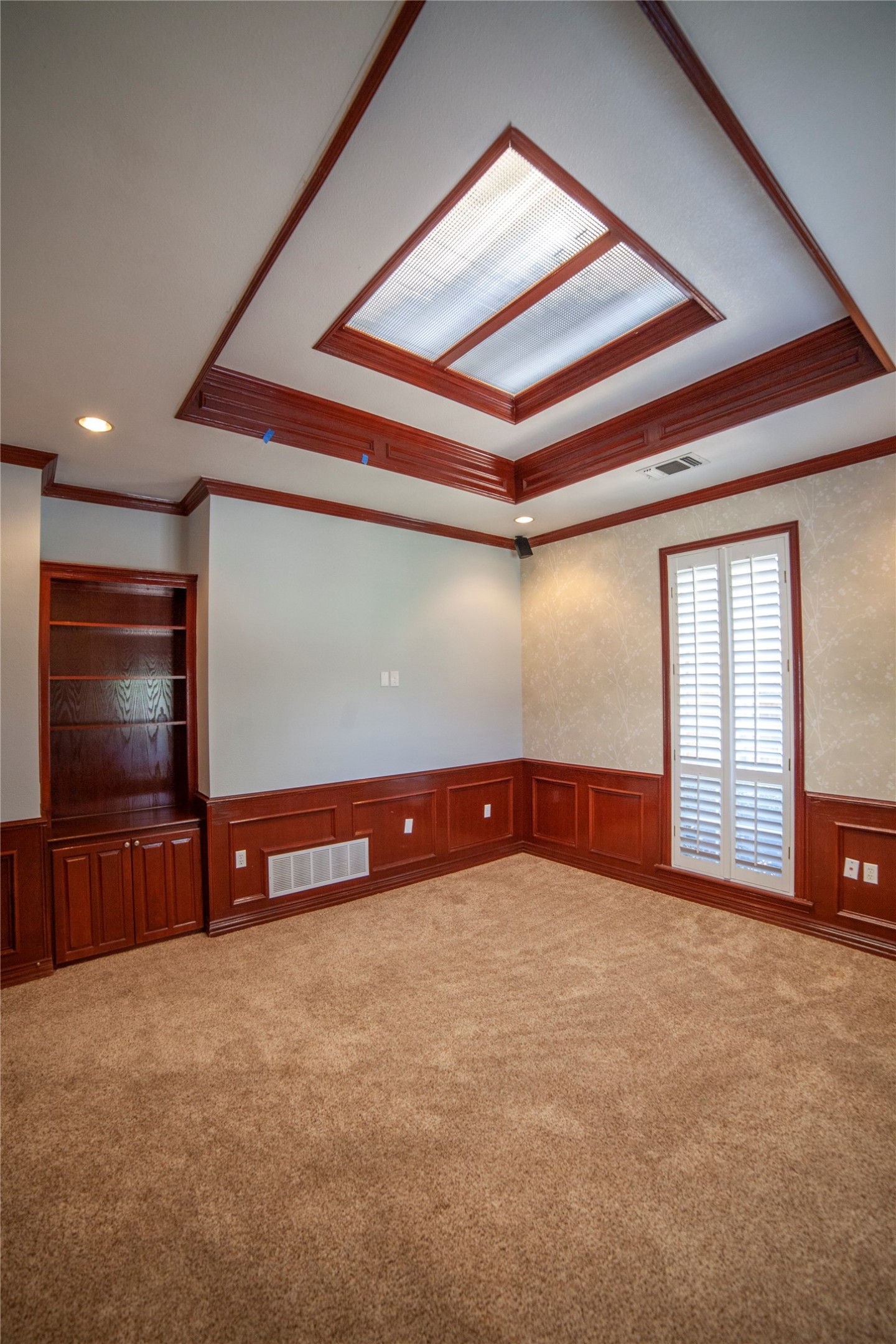 2423 River Rock Circle Arlington TX 76006