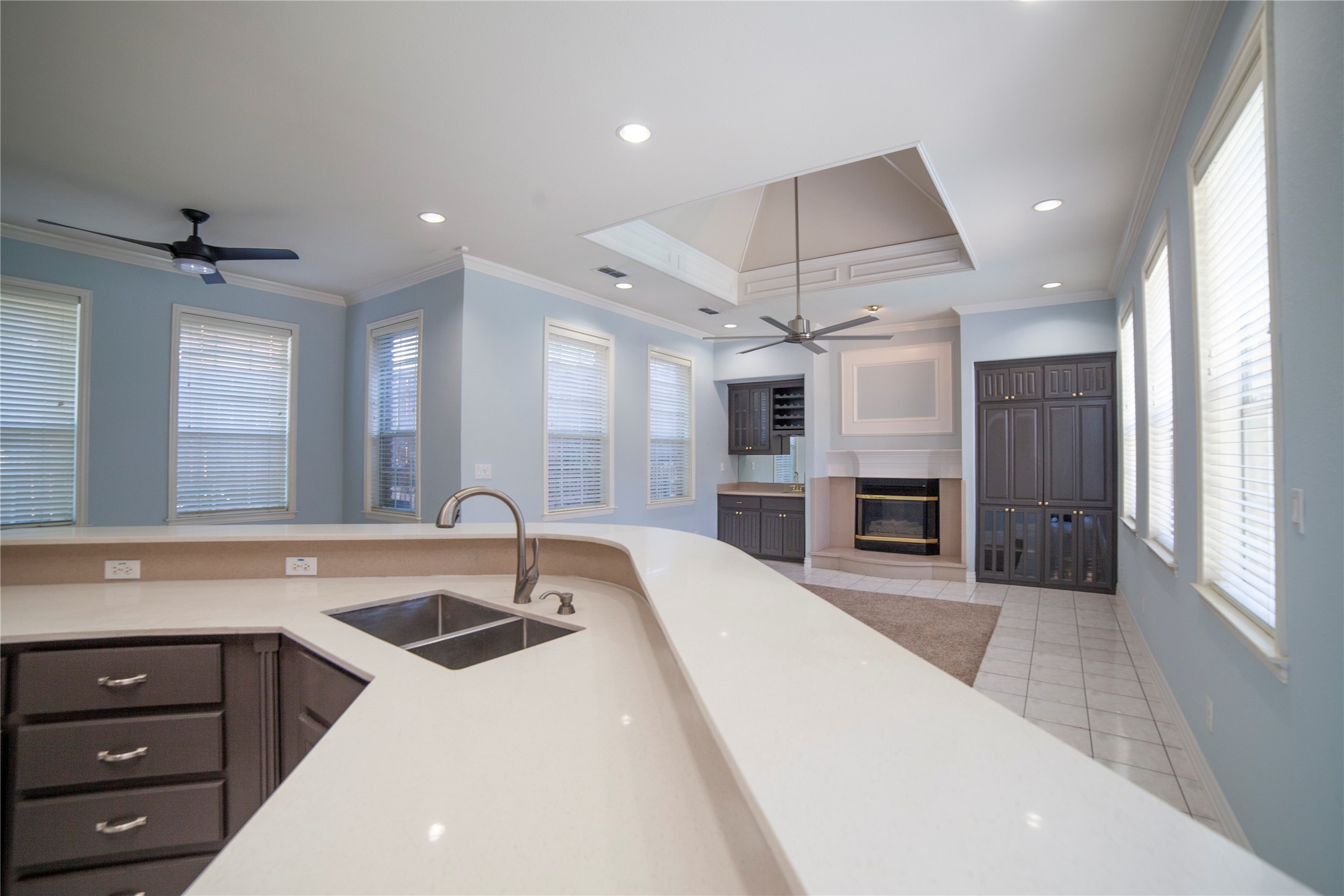 2423 River Rock Circle Arlington TX 76006