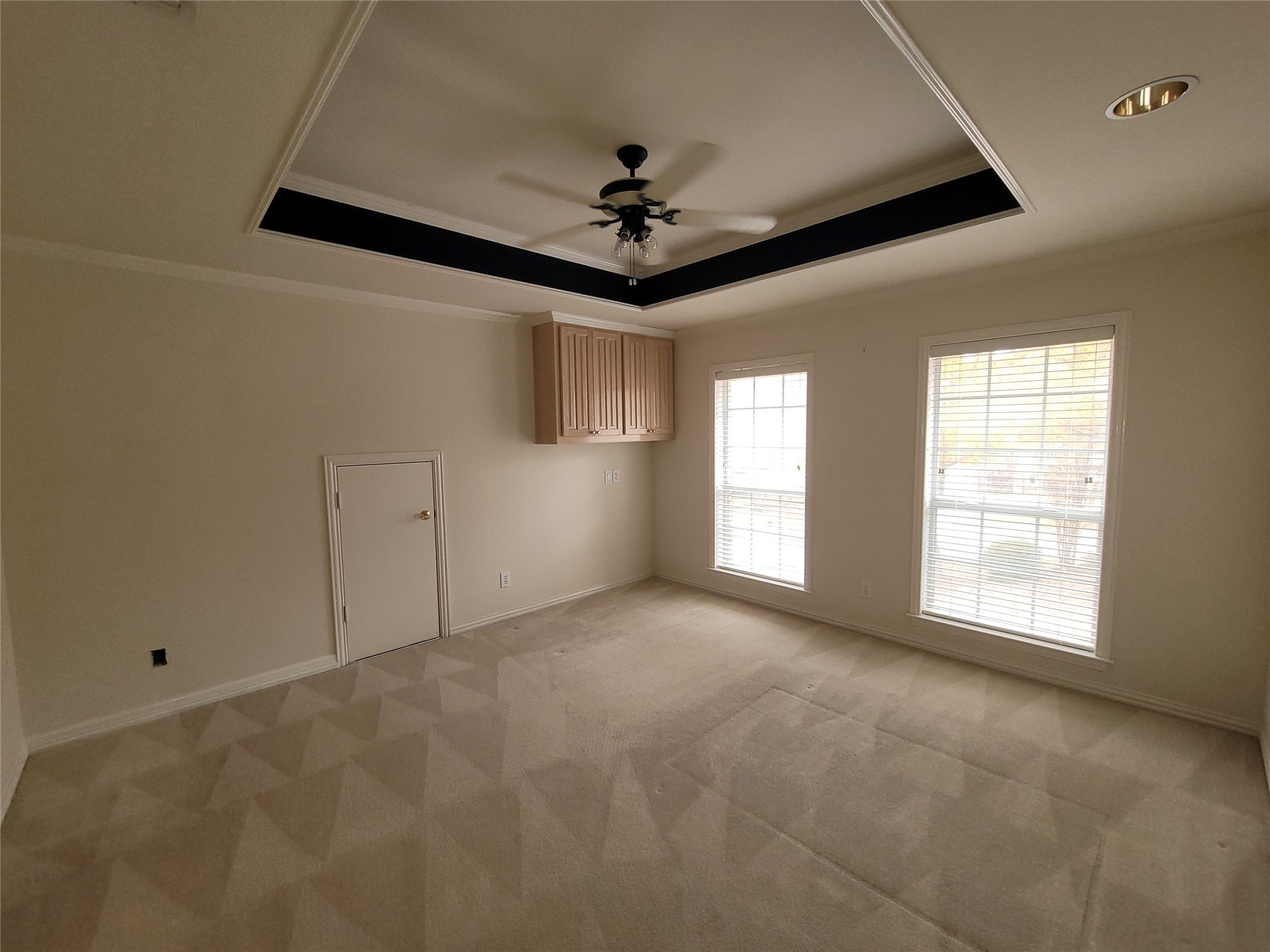 2423 River Rock Circle Arlington TX 76006