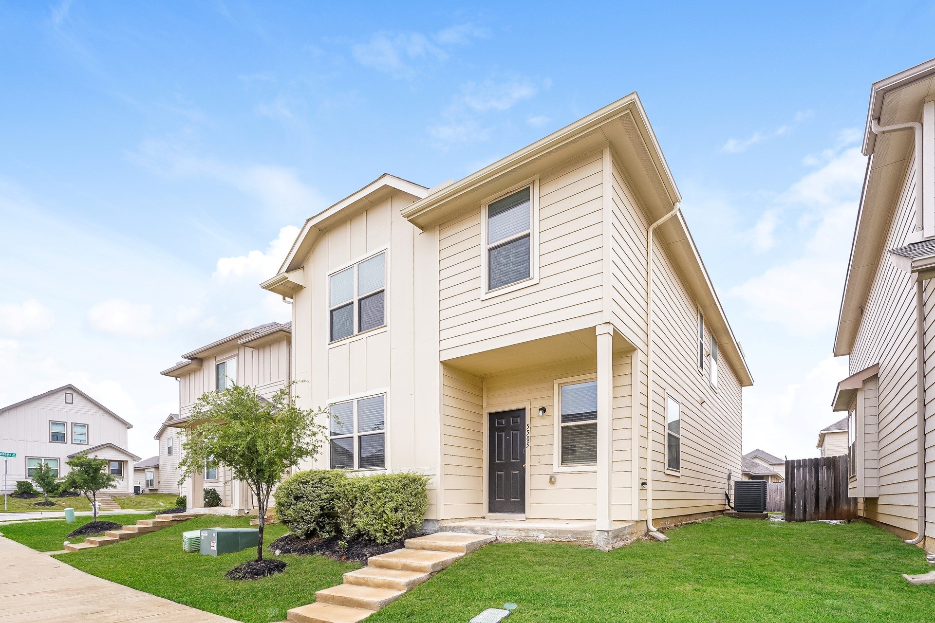 5505 Shore Point Trail Fort Worth TX 76119