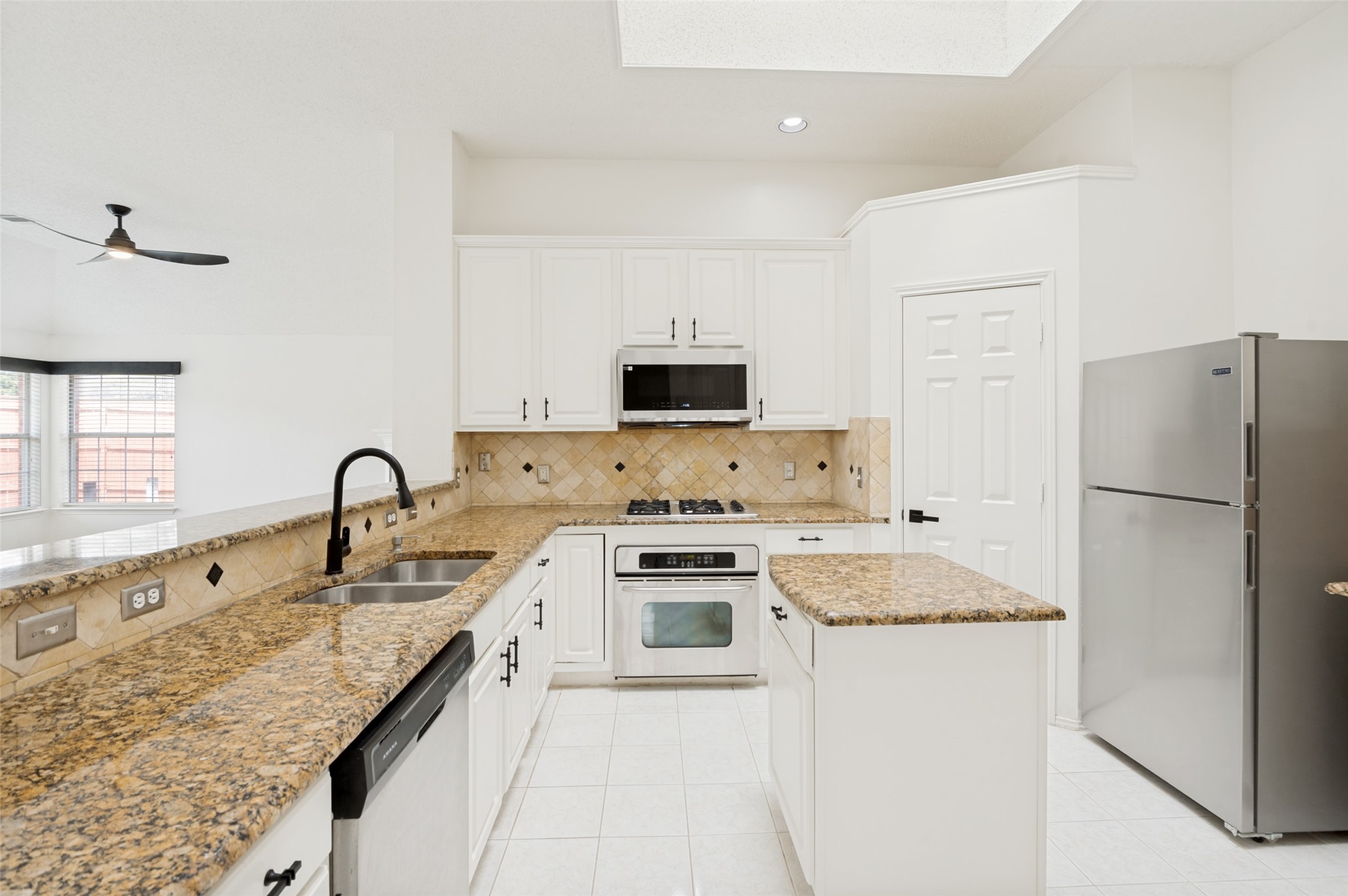 3805 Pine Valley Drive Plano TX 75025