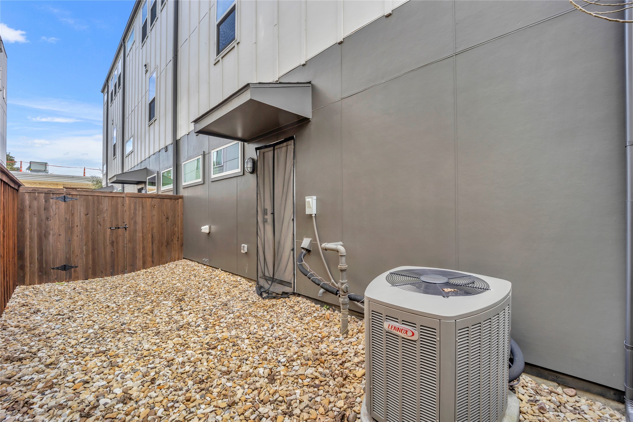 2314 N Carroll Dallas TX 75204