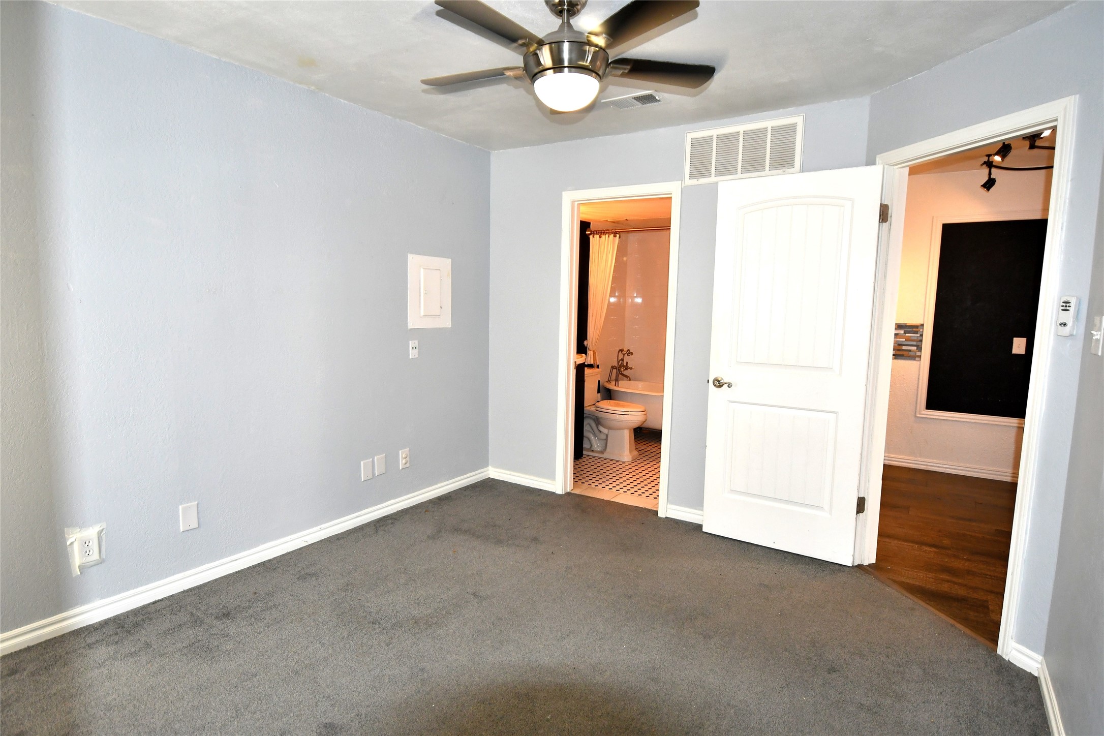 3121 Sondra Drive Fort Worth TX 76107