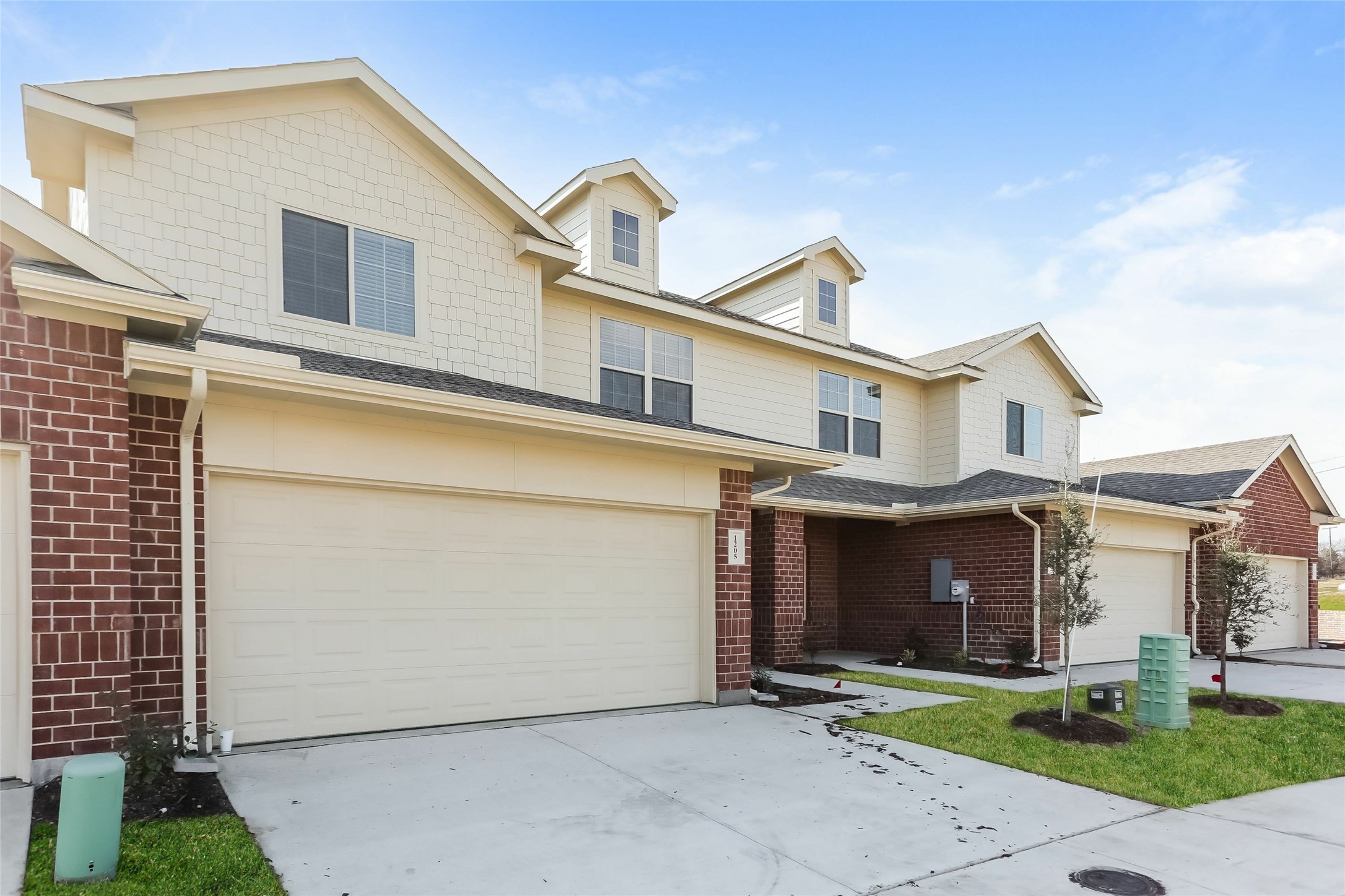 1205 Mallard Cove Ennis TX 75119