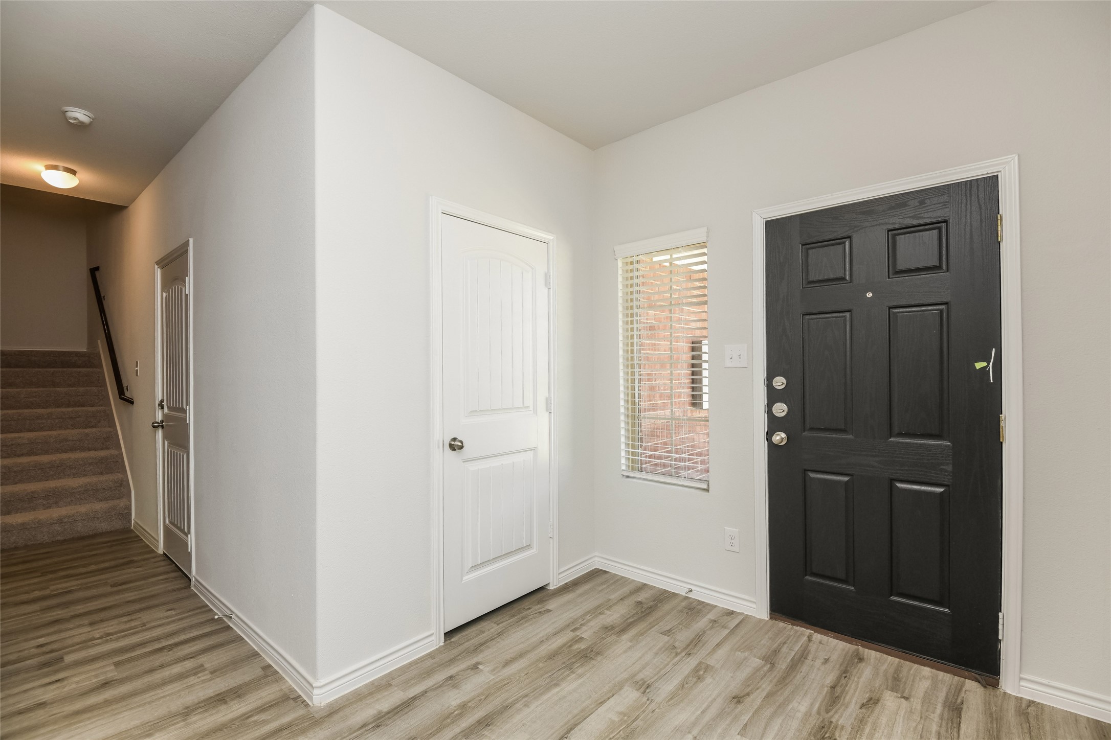 1205 Mallard Cove Ennis TX 75119