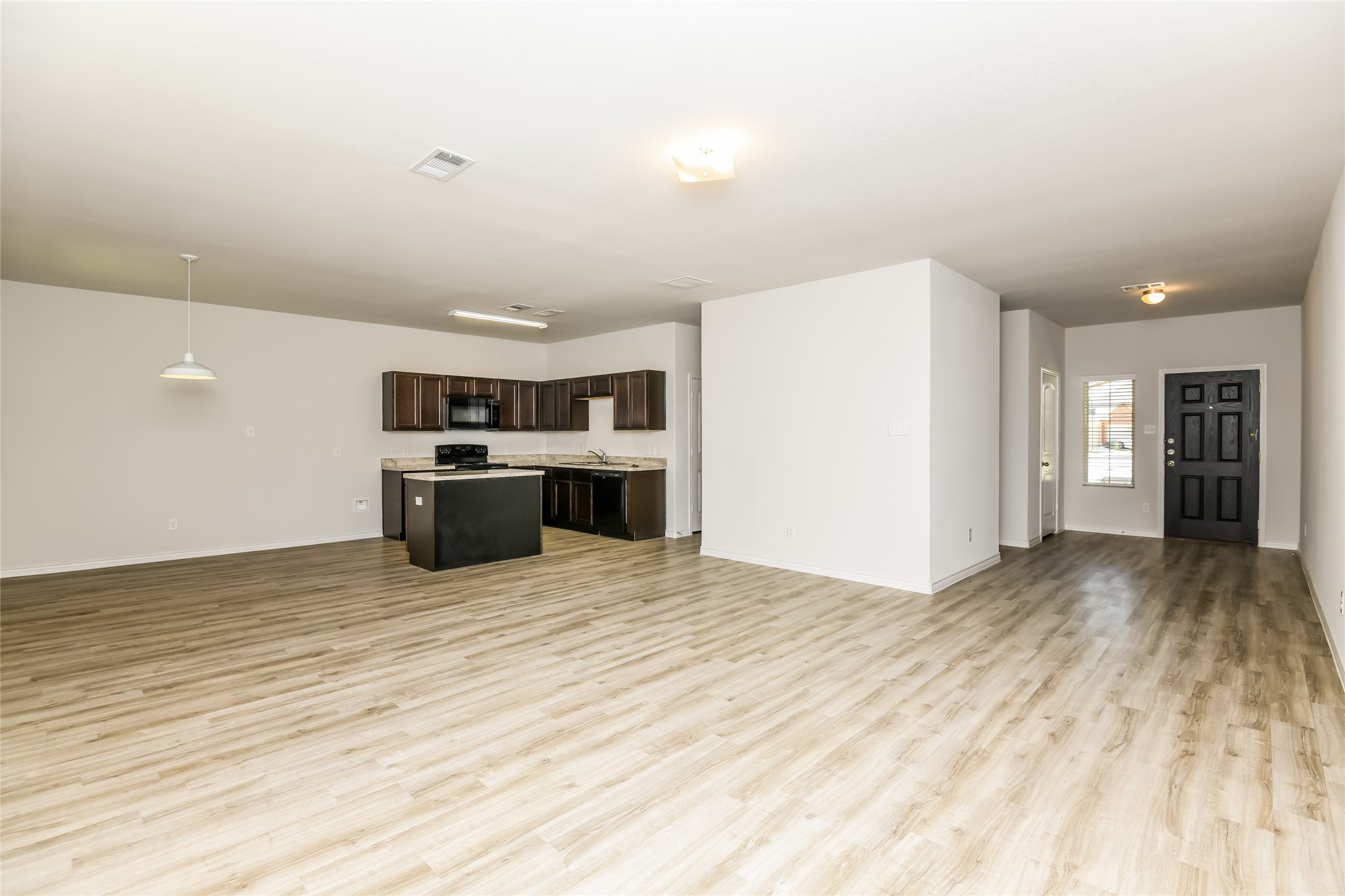 1205 Mallard Cove Ennis TX 75119