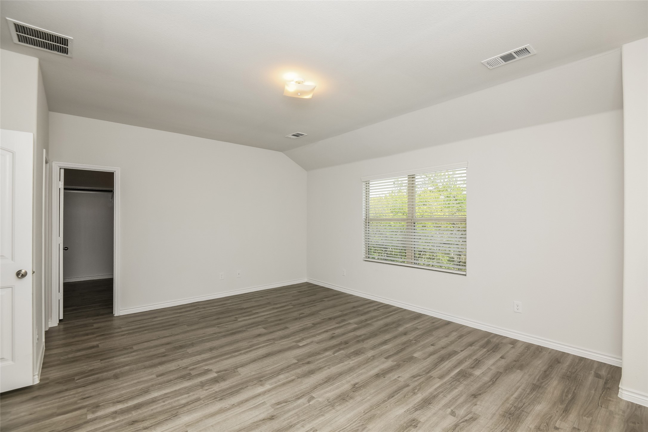 1205 Mallard Cove Ennis TX 75119
