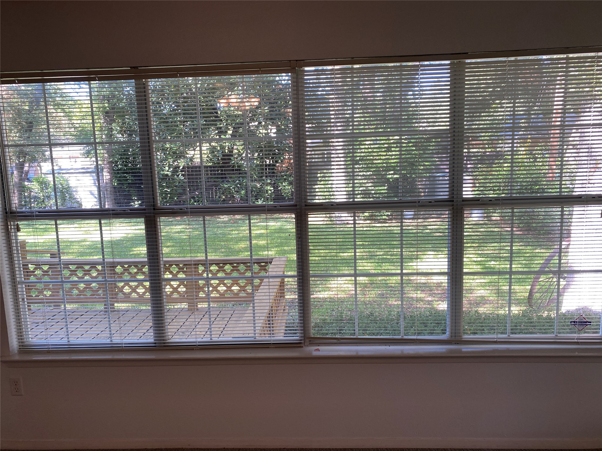 623 Club Oak Drive River Oaks TX 76114